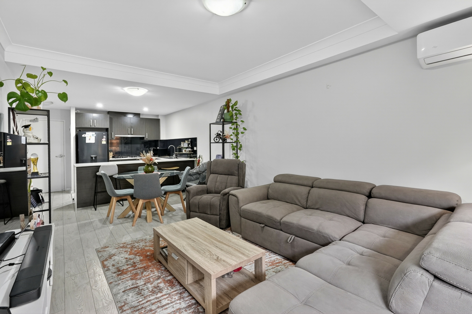 G2 8C Myrtle Street Prospect-3.jpg