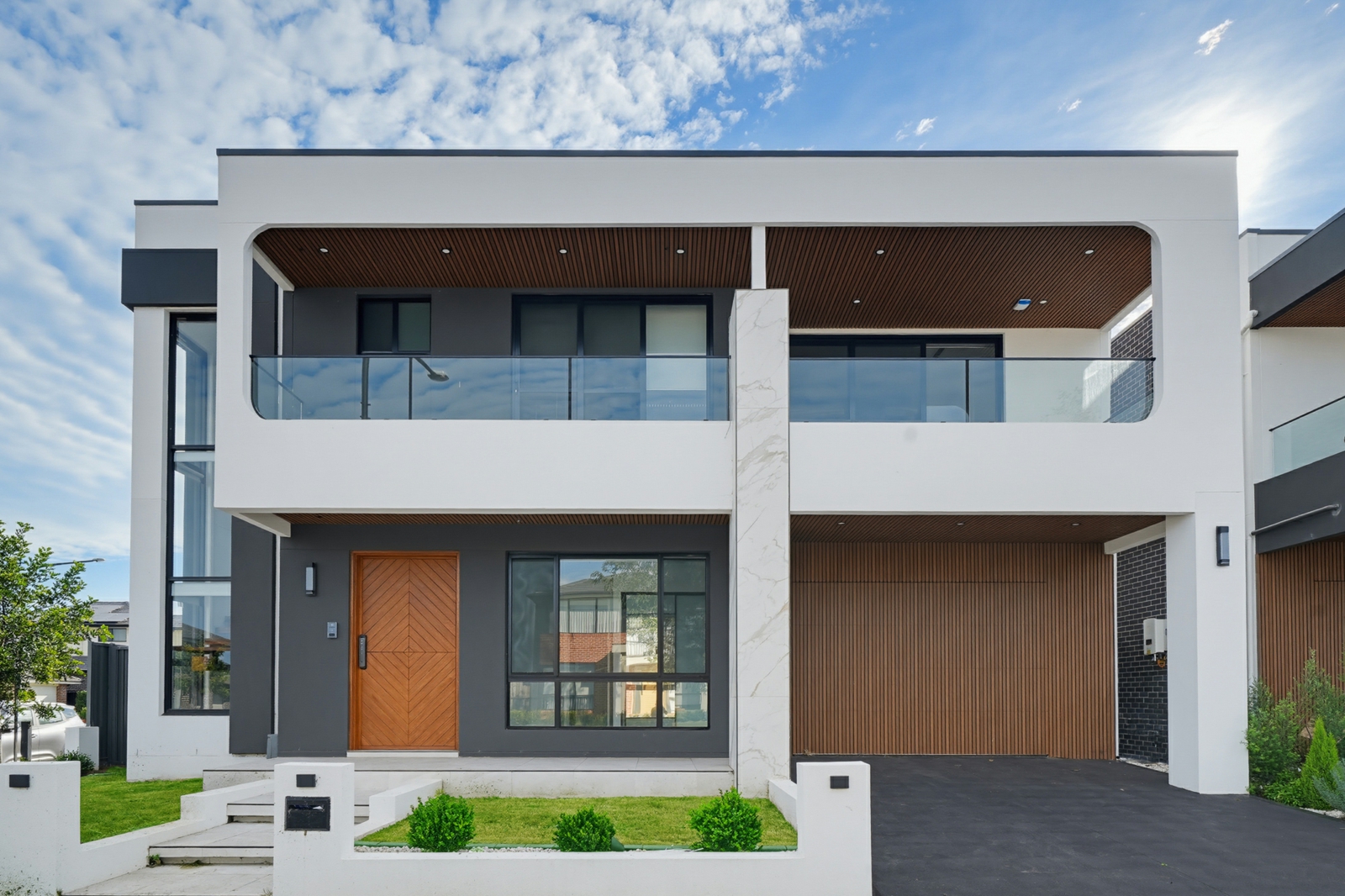 2 Rhinelander Road,Box Hill