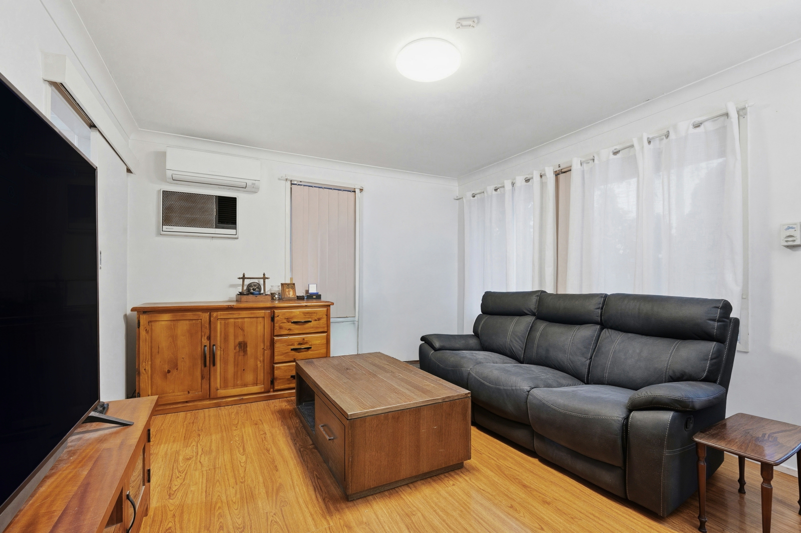 37 Michigan Road, Seven Hills-10.jpg