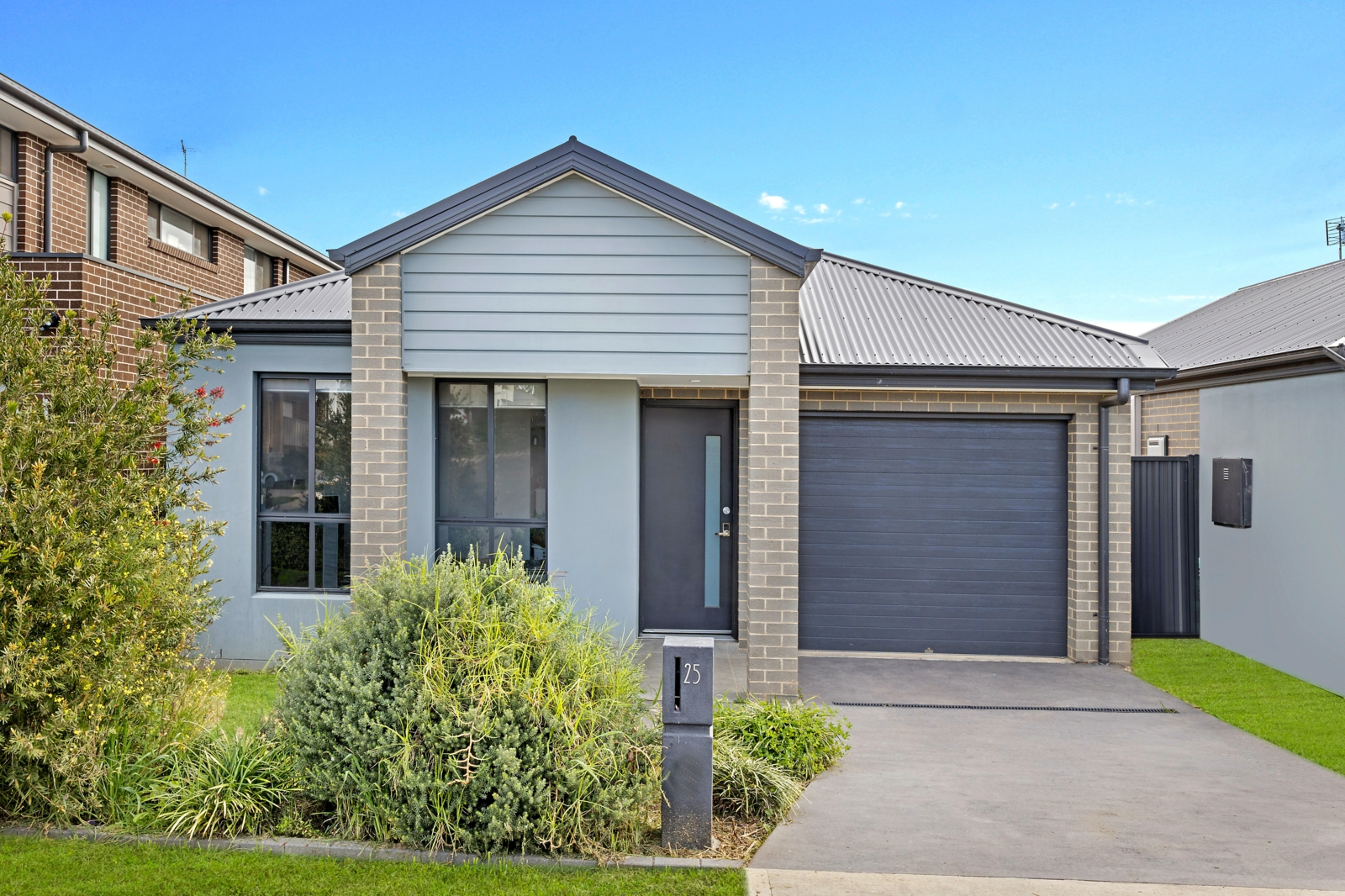 25 Landaise Road, Austral-12 (1).jpg
