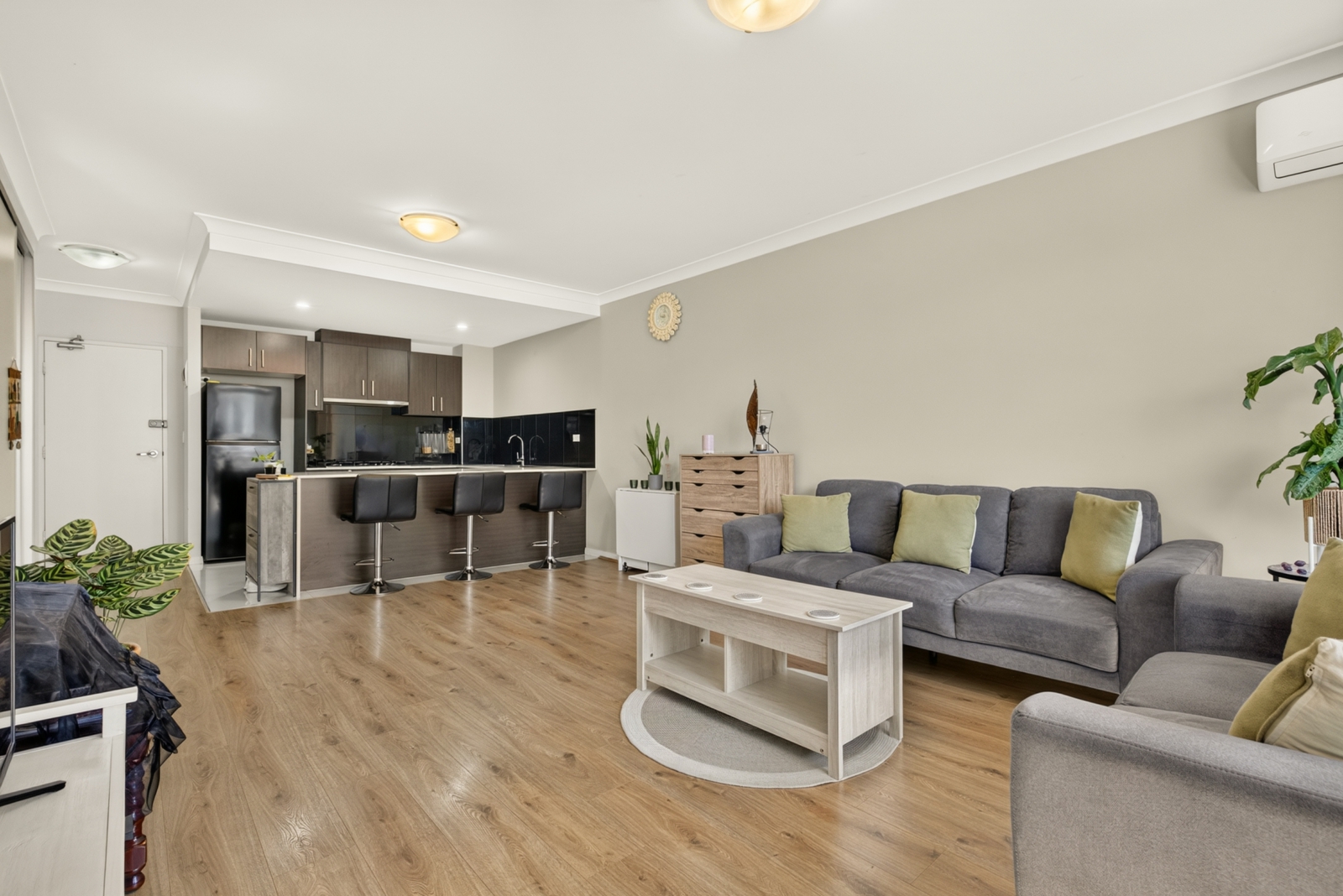 110 8B Myrtle Street Prospect-2.jpg