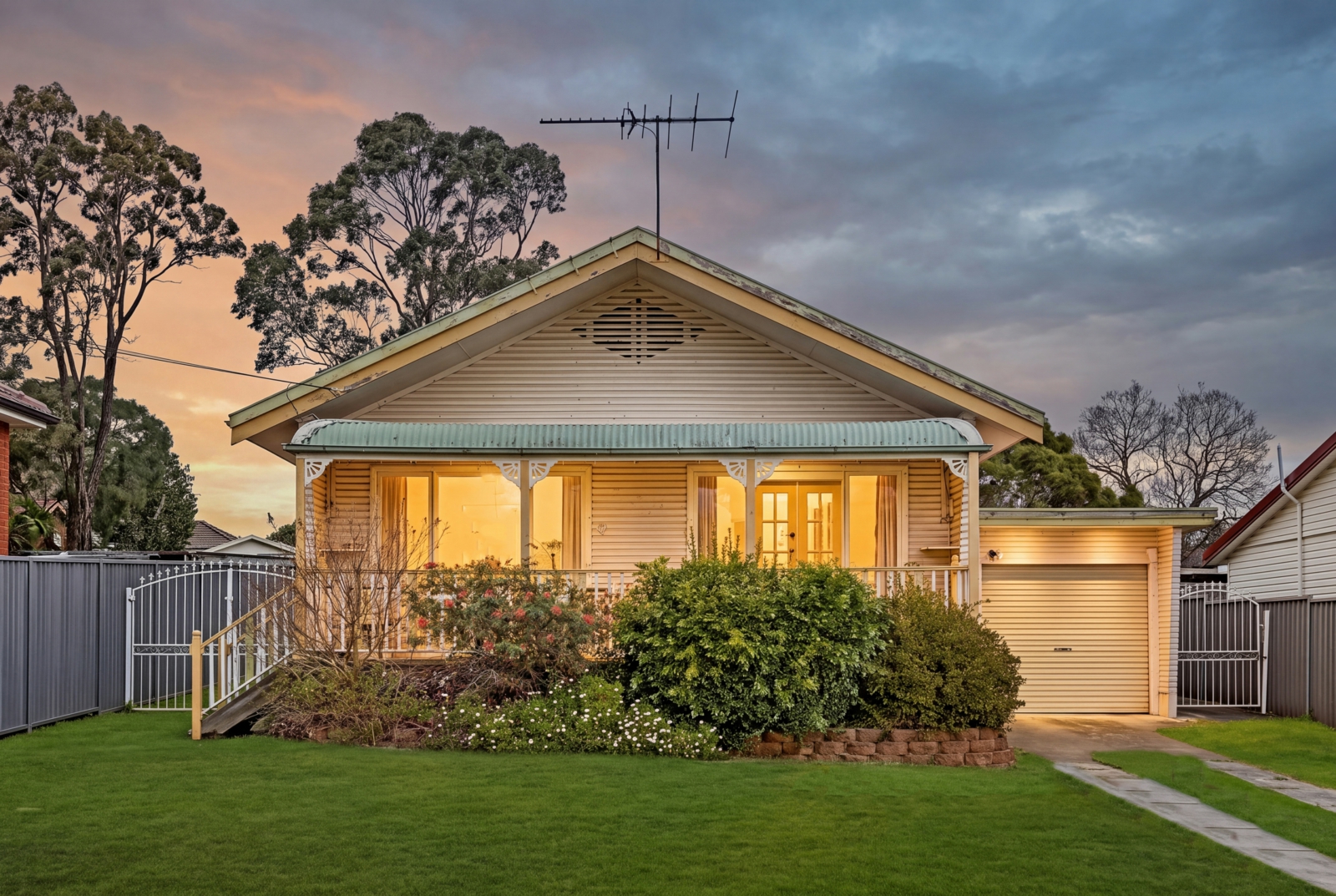 10 Coveny Street, Doonside-1.jpg