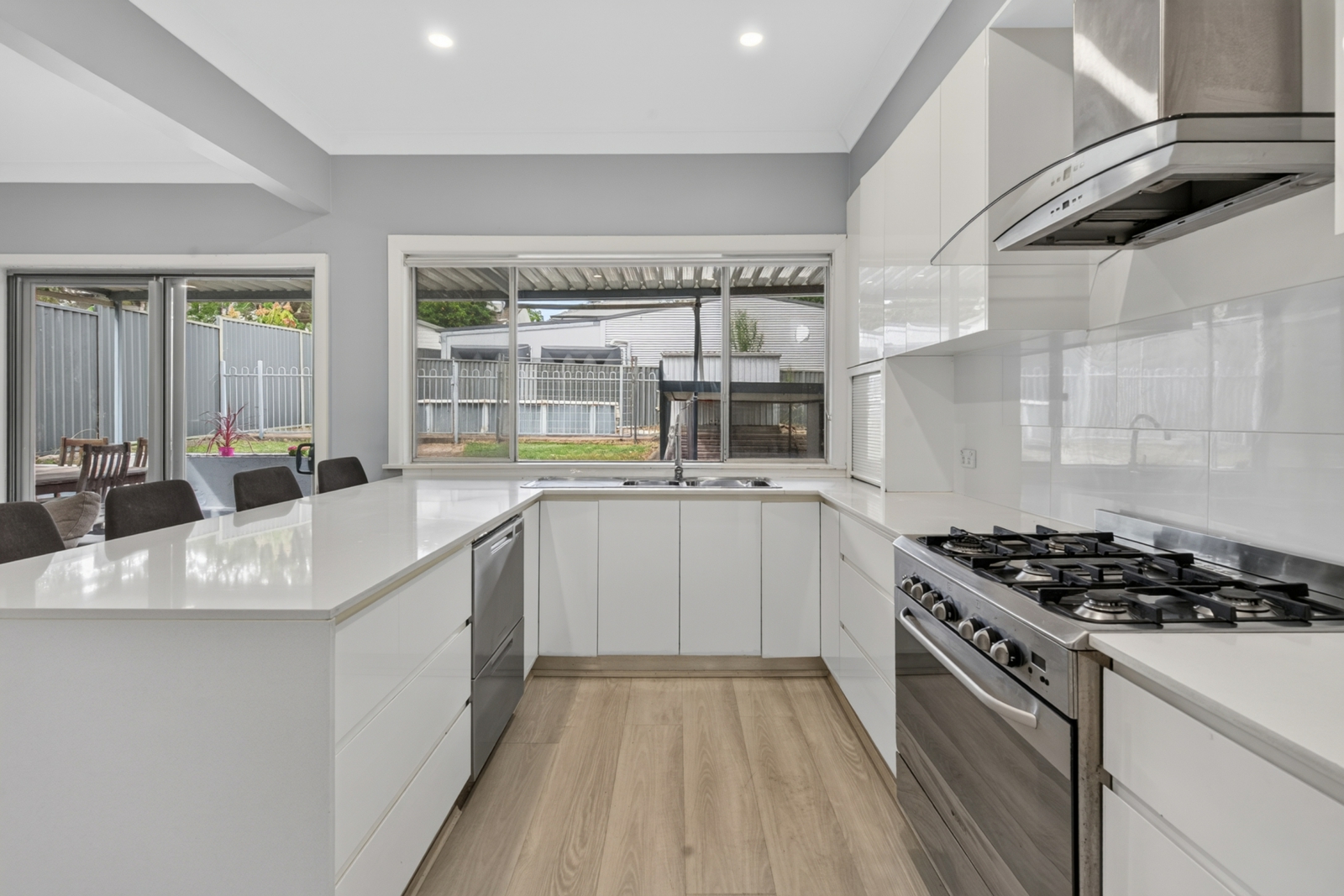 35 Yvonne Street Seven Hills-4.jpg