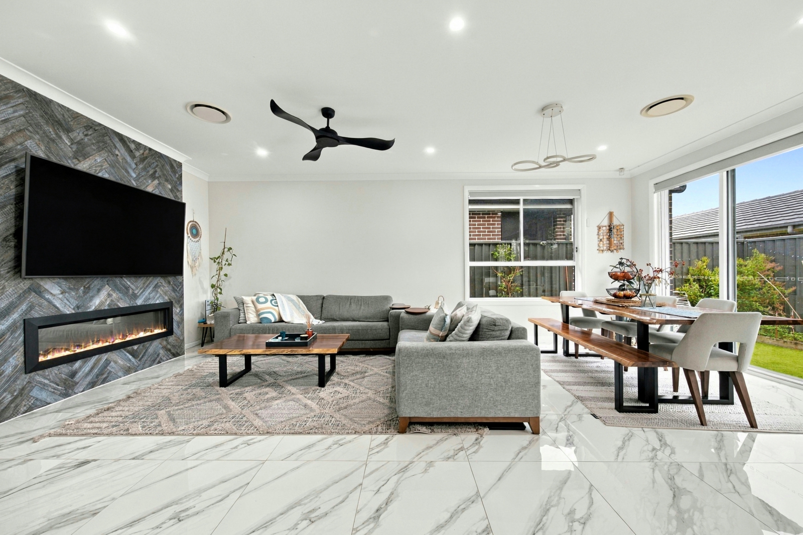 4 Military Close, Jordan Springs-7.jpg