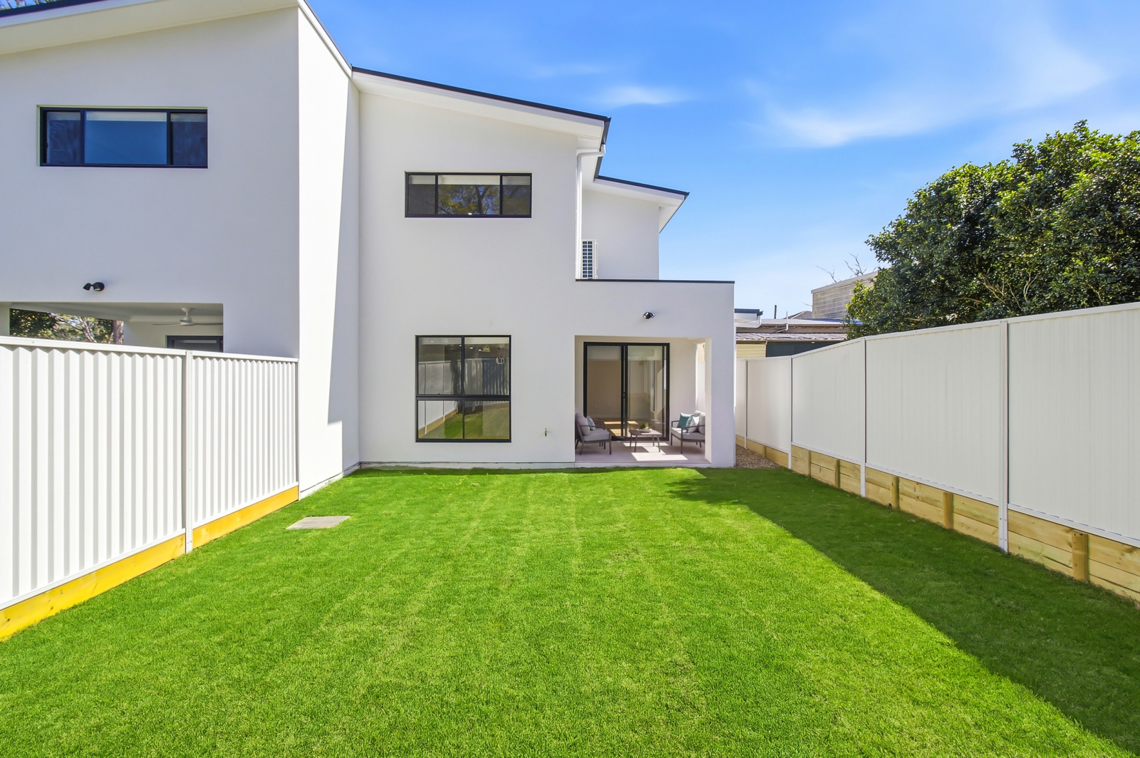 Exterior 2 VS.jpg