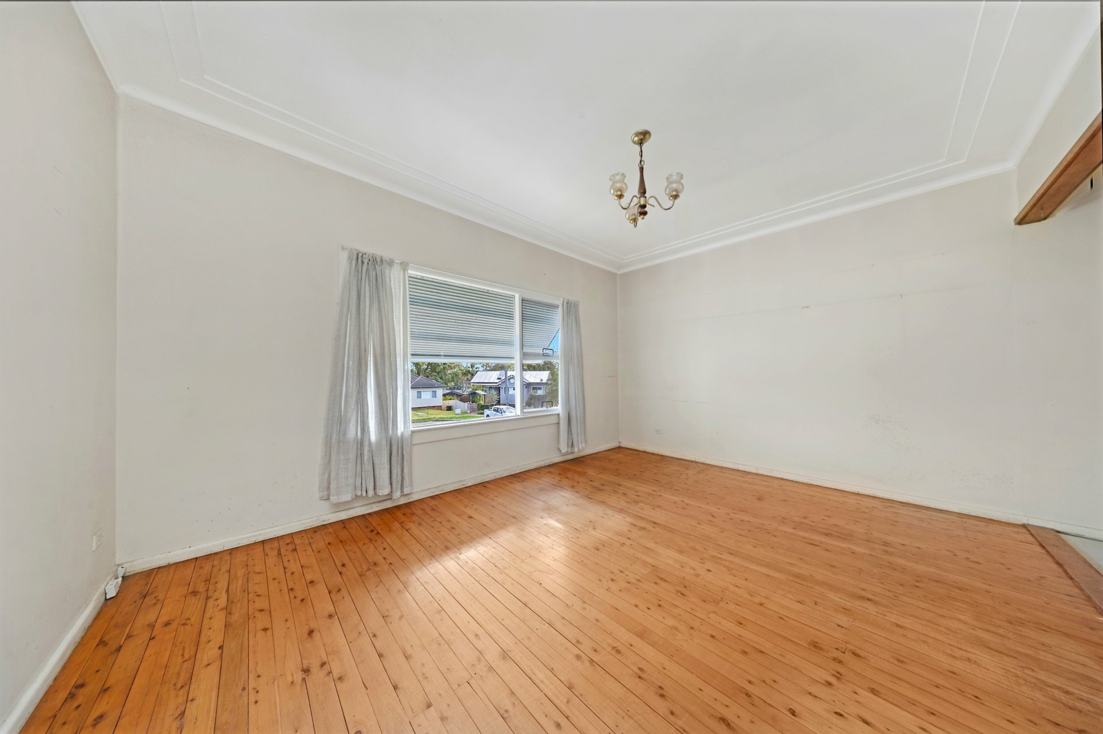 35 Carole Street, Seven Hills-2.jpg