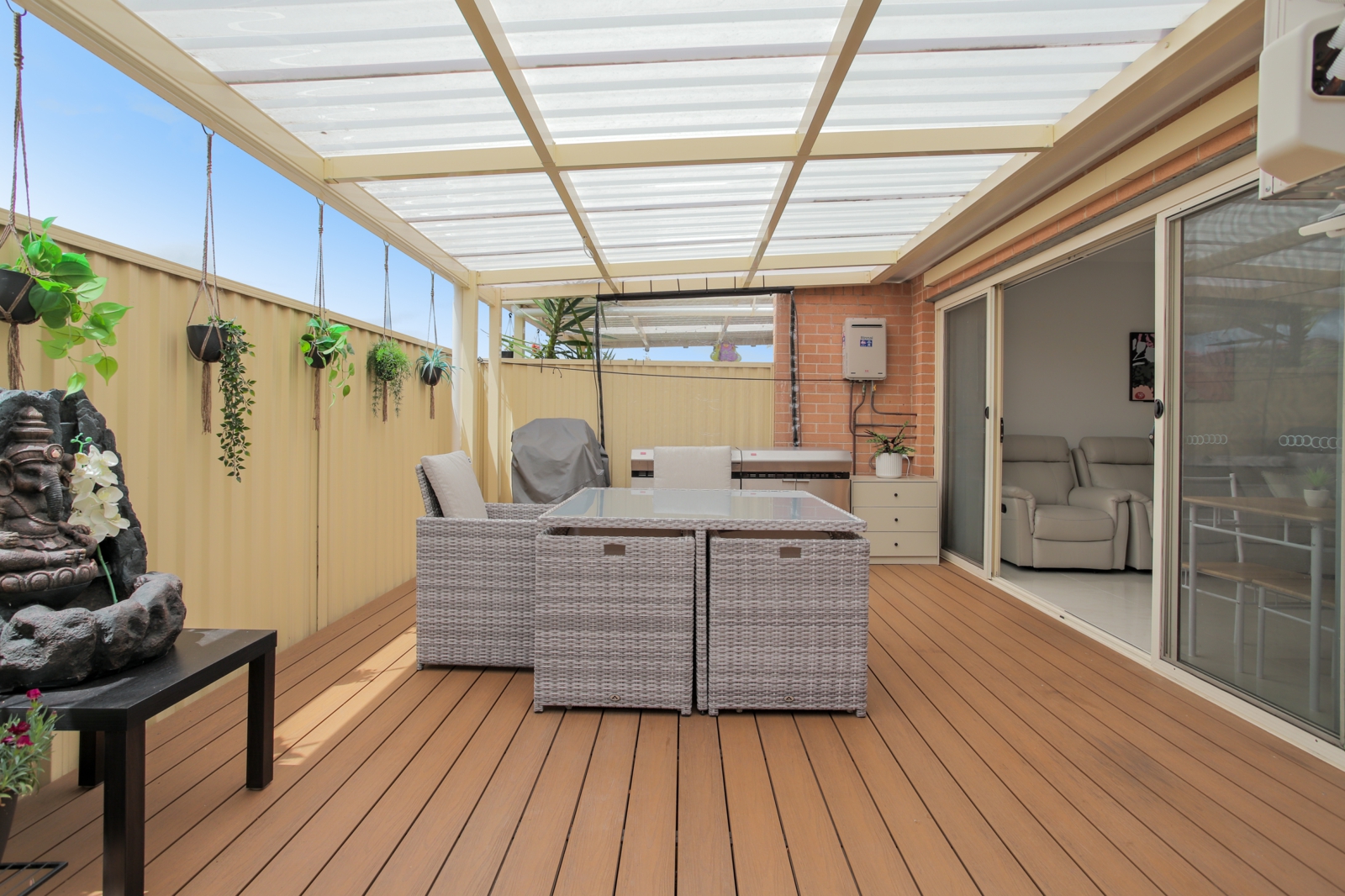 5 21 Carinya Road Girraween-10.jpg