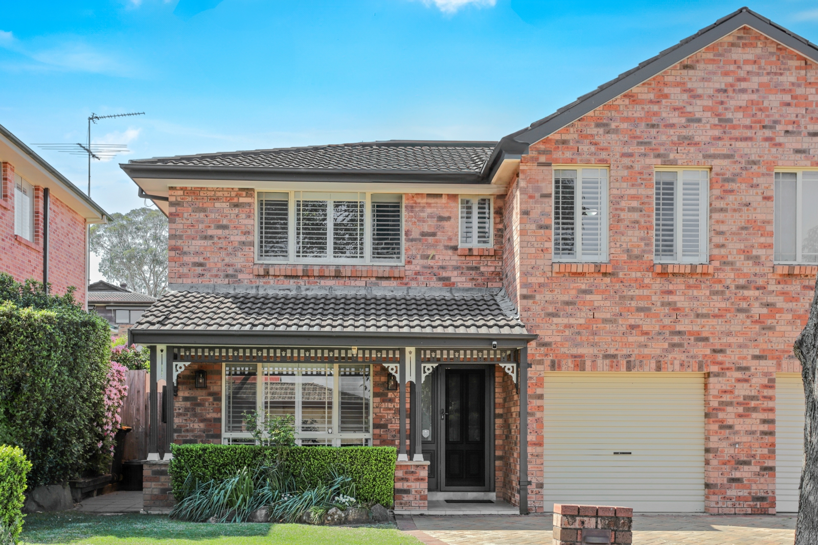 16B Noble Close, KINGS LANGLEY