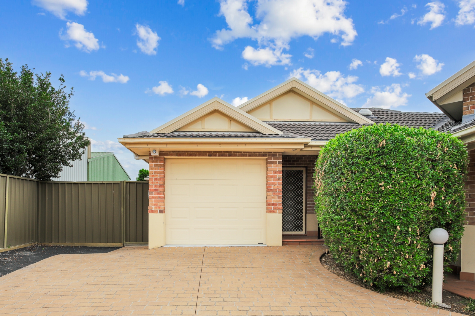 5/26 Carinya Road, GIRRAWEEN