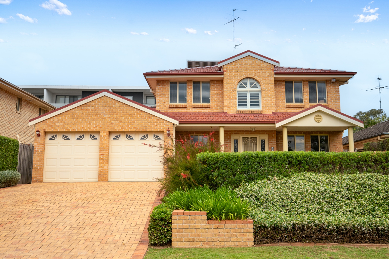 8 Hassett Place,Rouse Hill