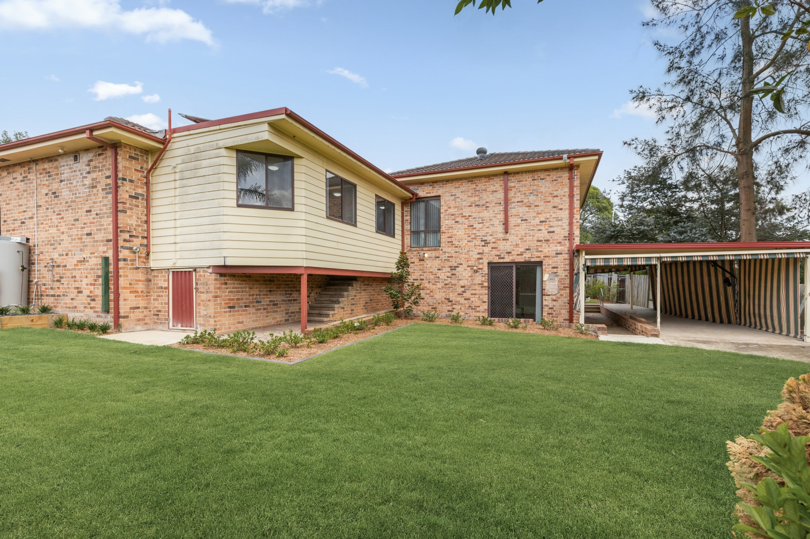 18 Gilbert Crescent, KINGS LANGLEY