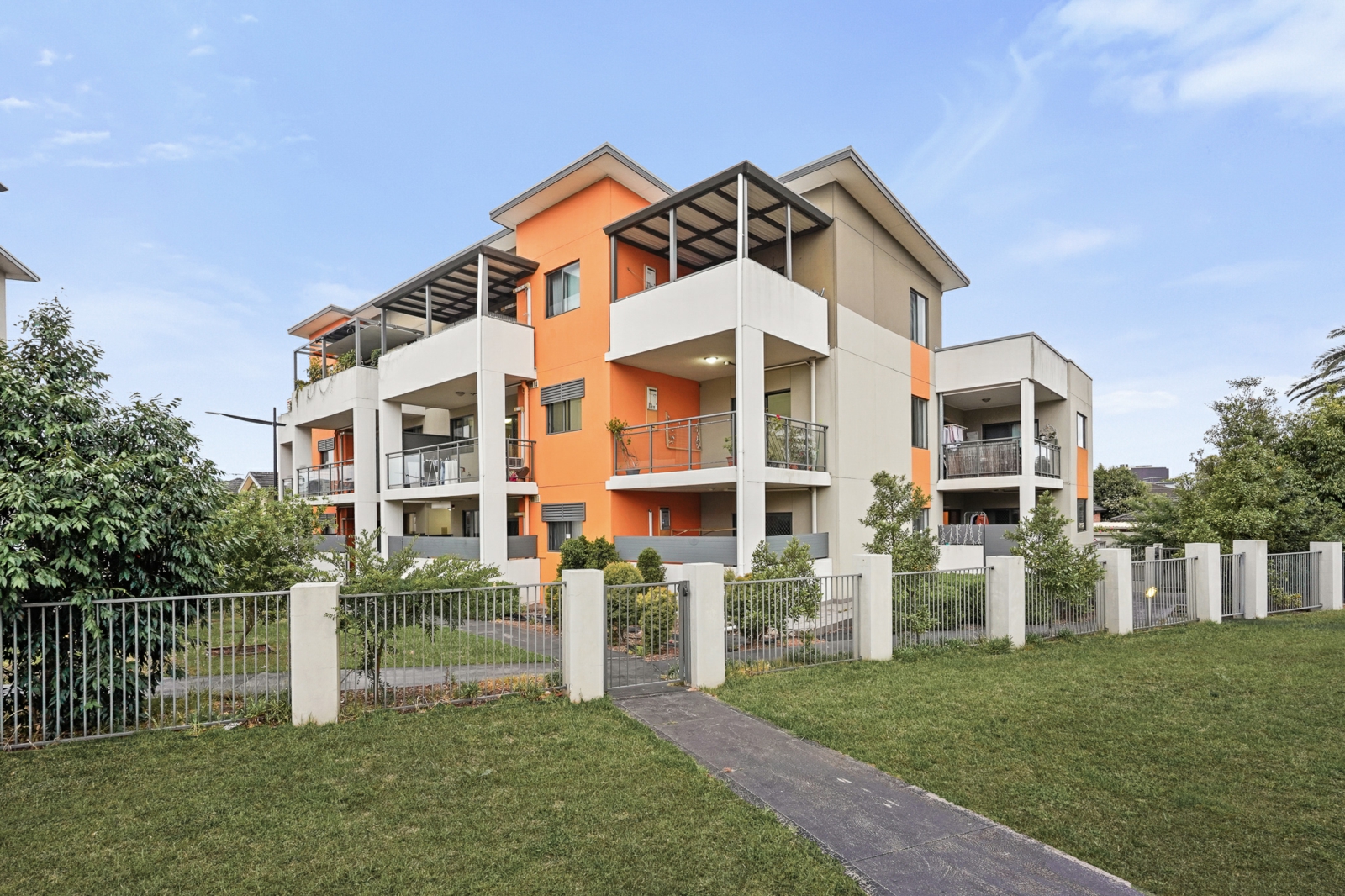 106A/1-7 Hawkesbury Road