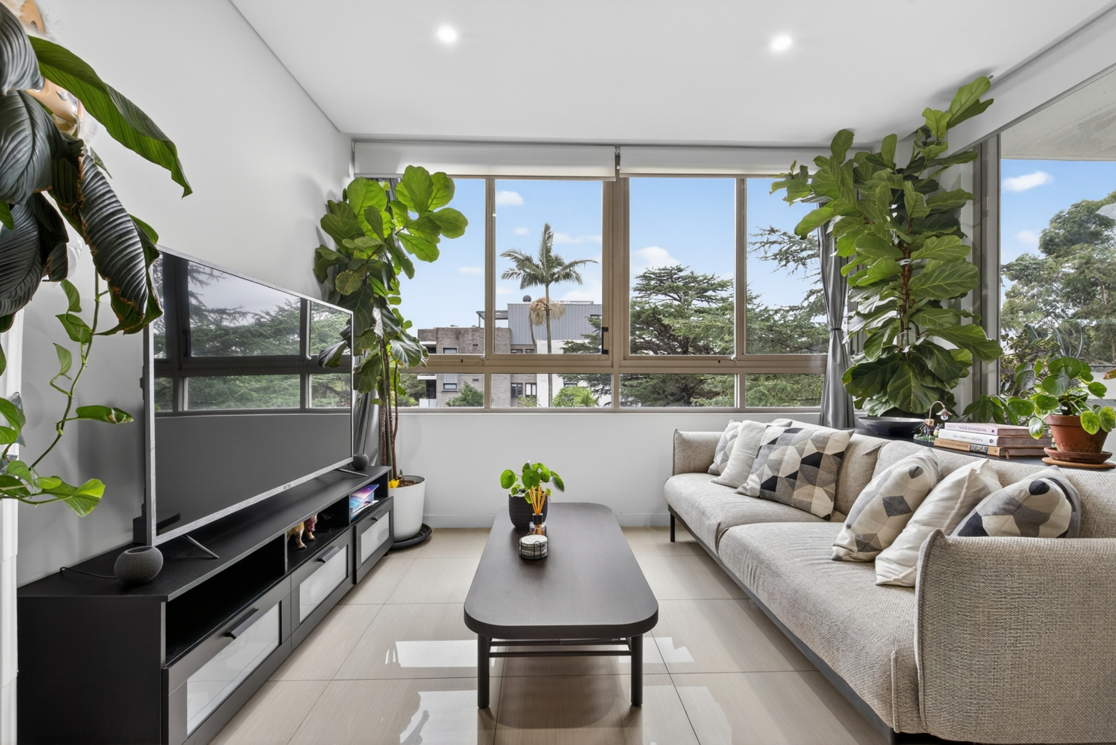 2316 1A Morton Street Parramatta-1.jpg