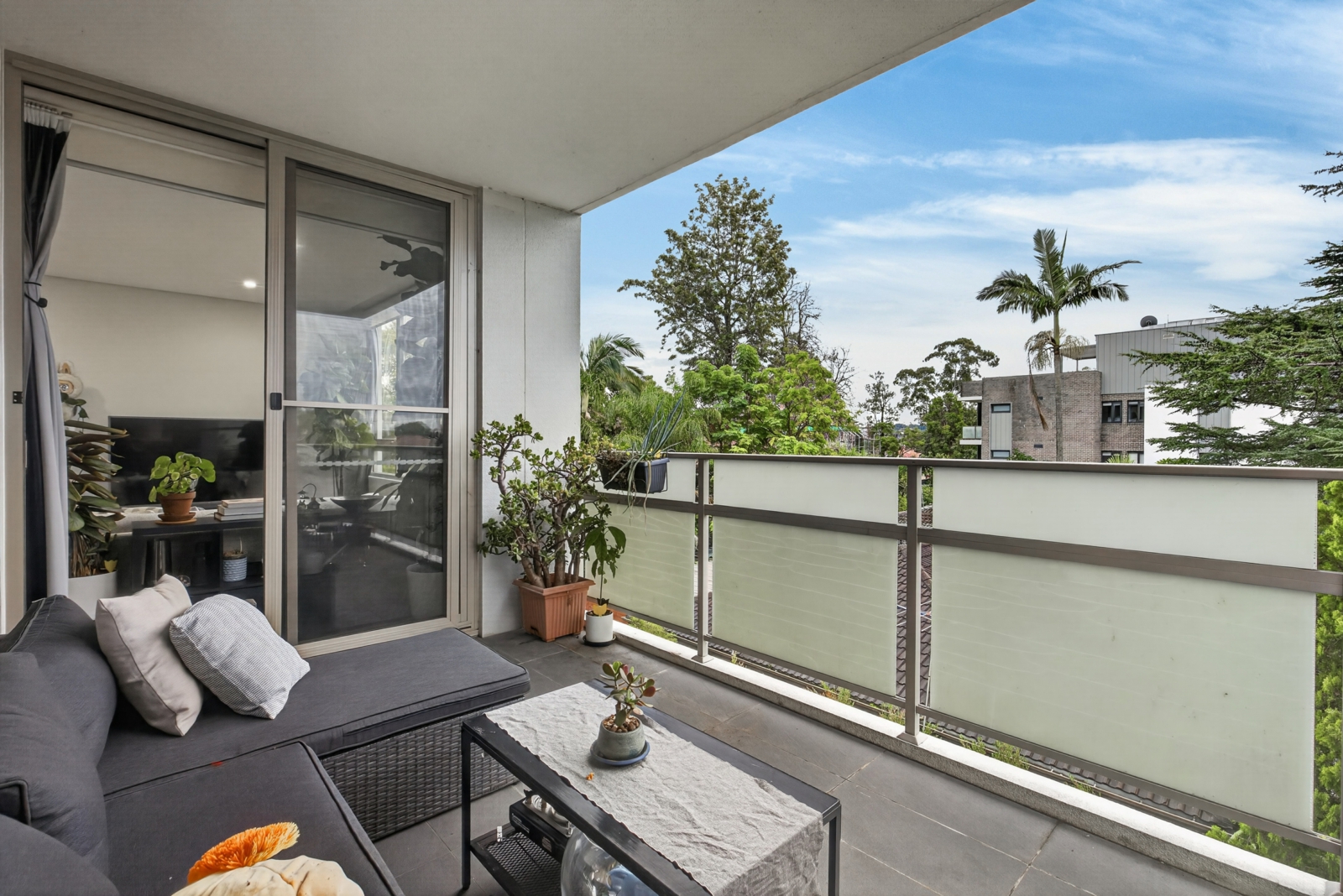 2316 1A Morton Street Parramatta-8.jpg