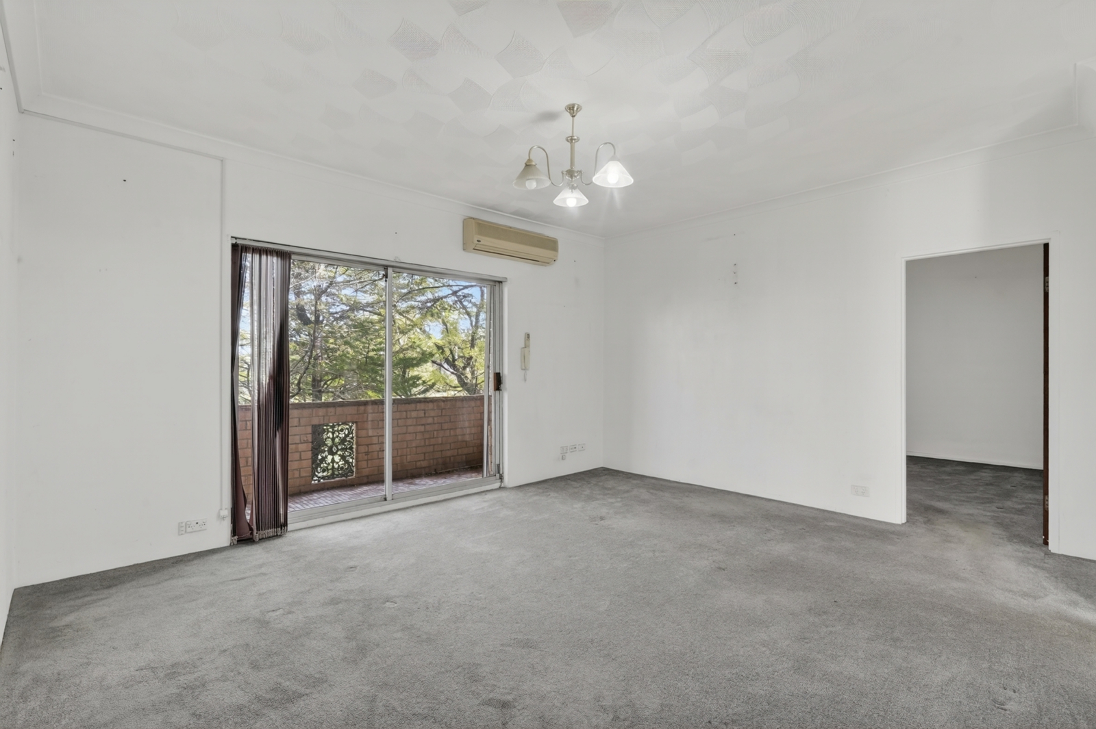 3 64 O'Connell Street Parramatta-2.jpg