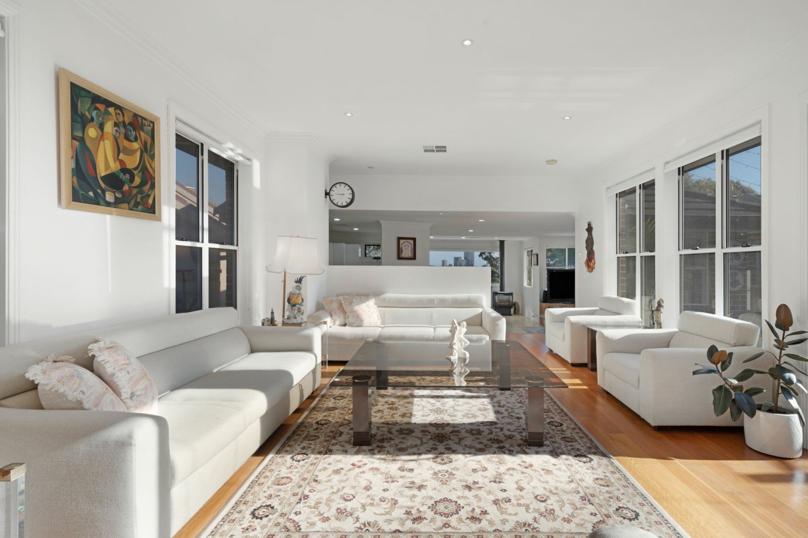 1. Living Room.jpg