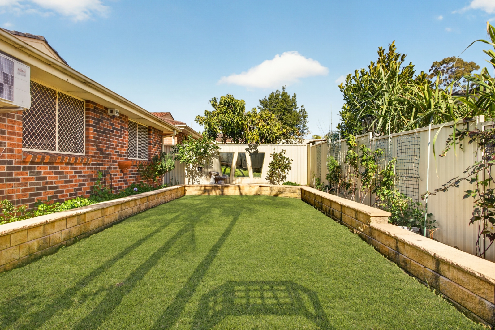 14 5A Binalong Road Pendle Hill-13.jpg