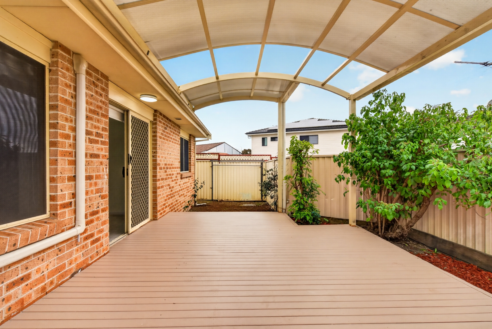 16 1-3 Hampden Road South Wentworthville
