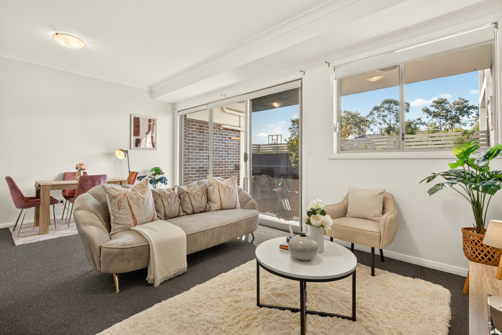 20 49 Essington Street Wentworthville-3.