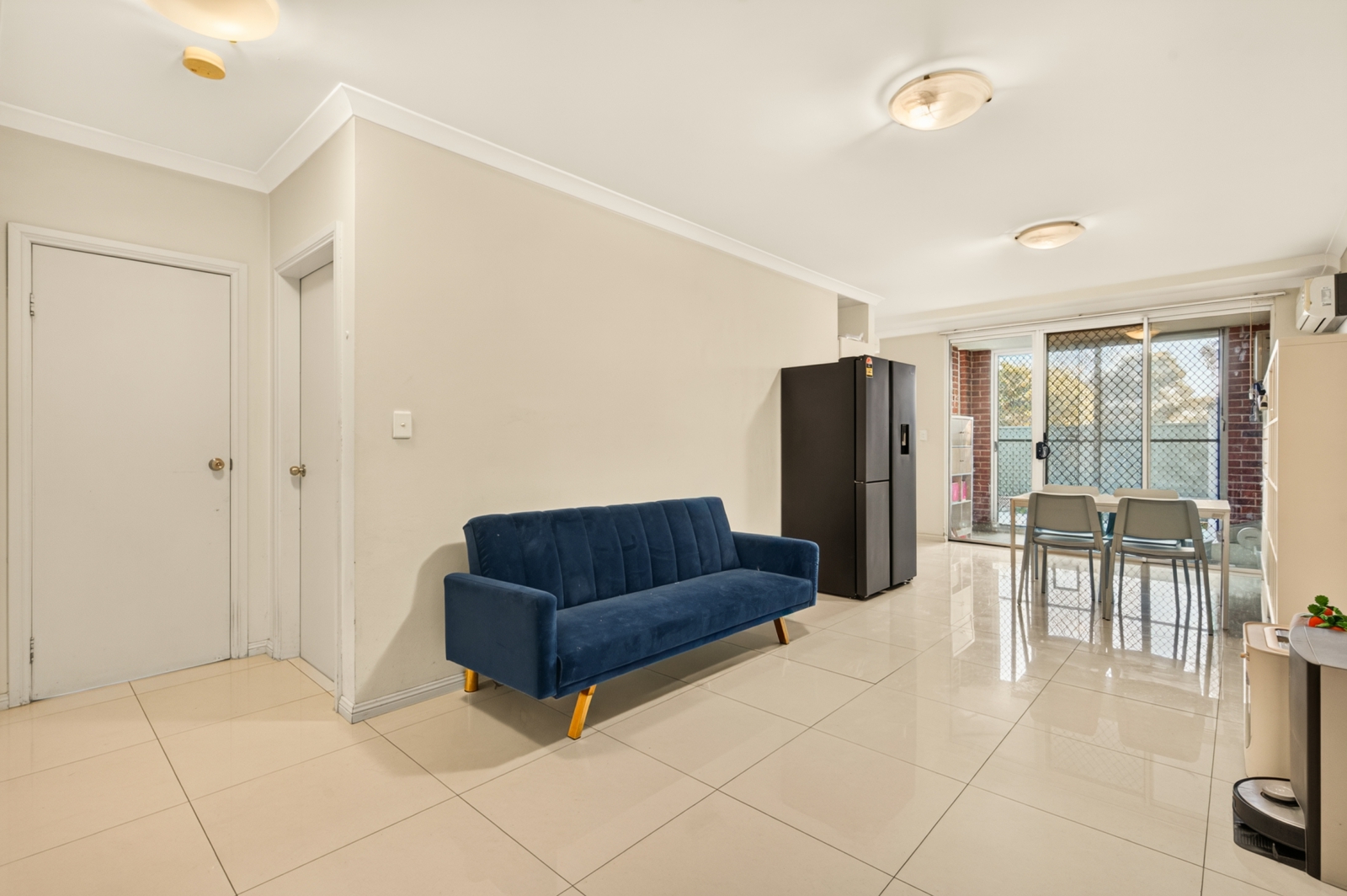 4 518-522 Woodville Road Guildford-3.jpg