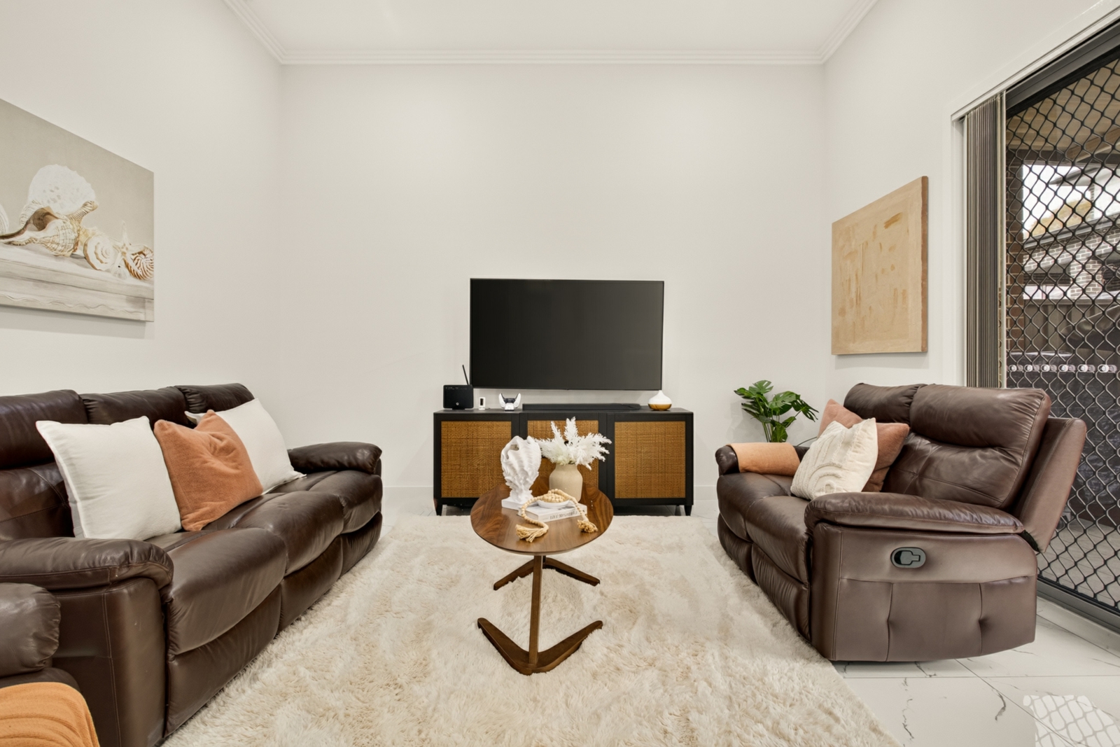9 27C Carinya Road Girraween-3.jpg