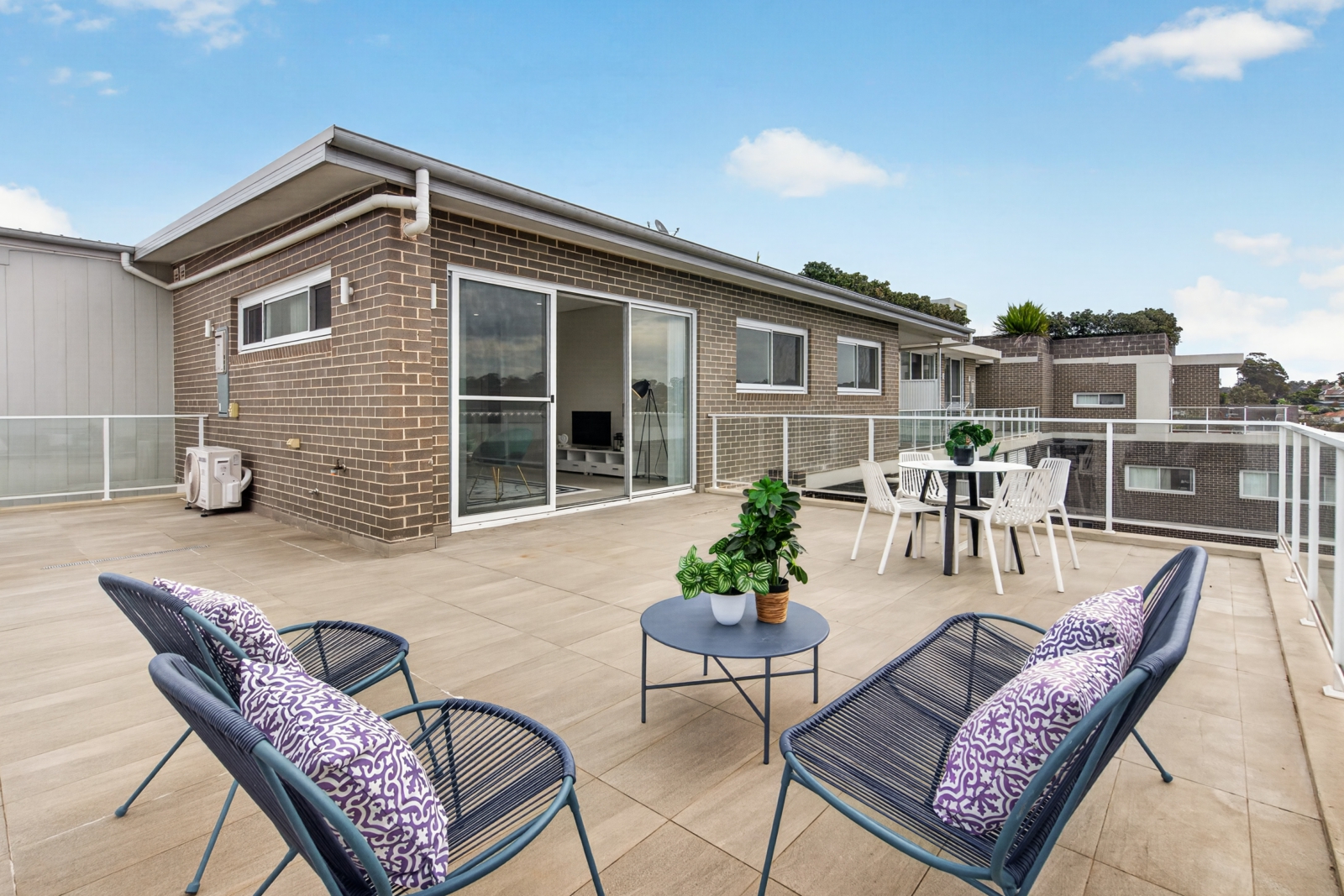 302 89 Wentworth Avenue Wentworthville-1