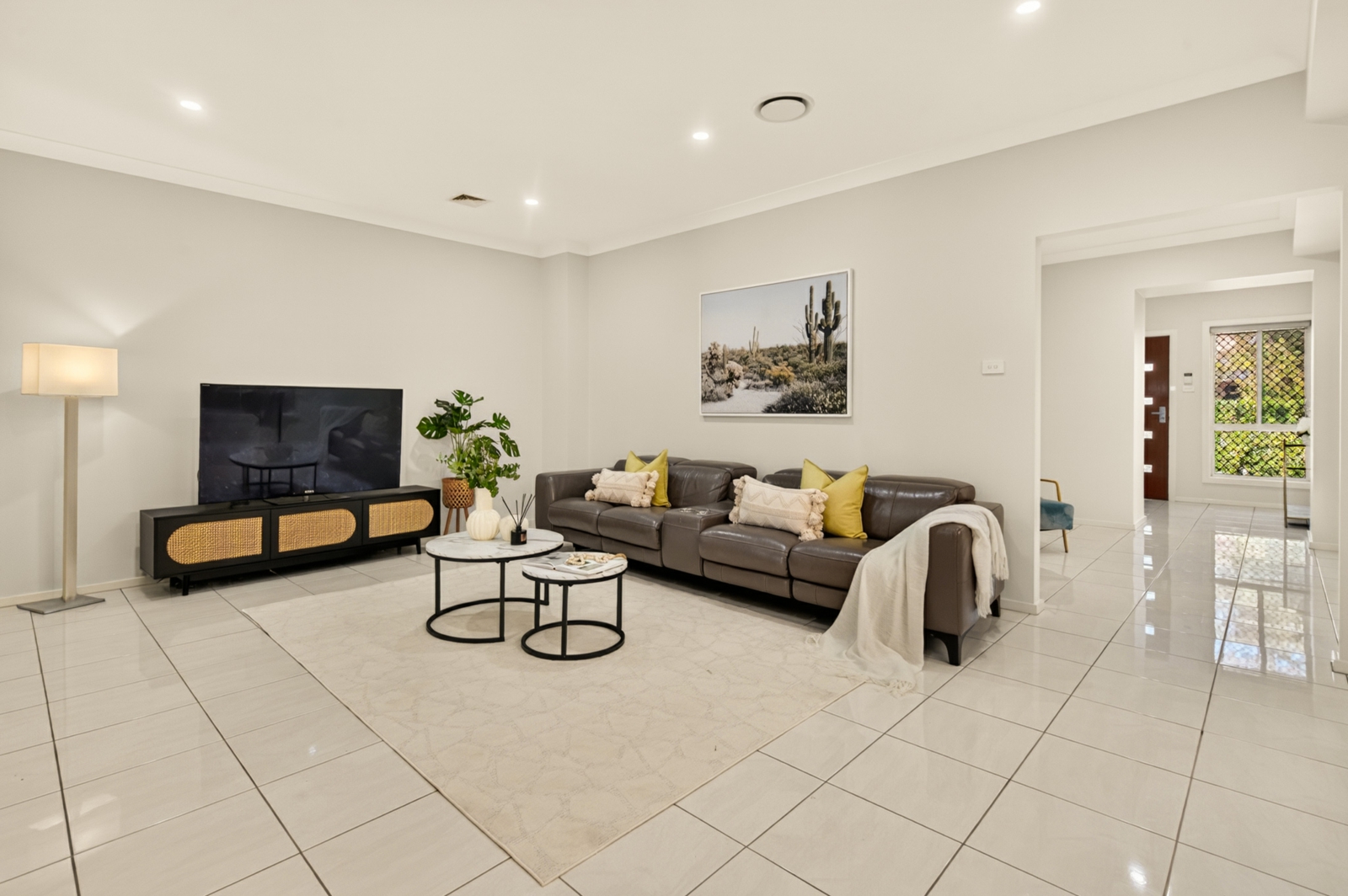 48 Fyall Avenue Wentworthville-4.jpg