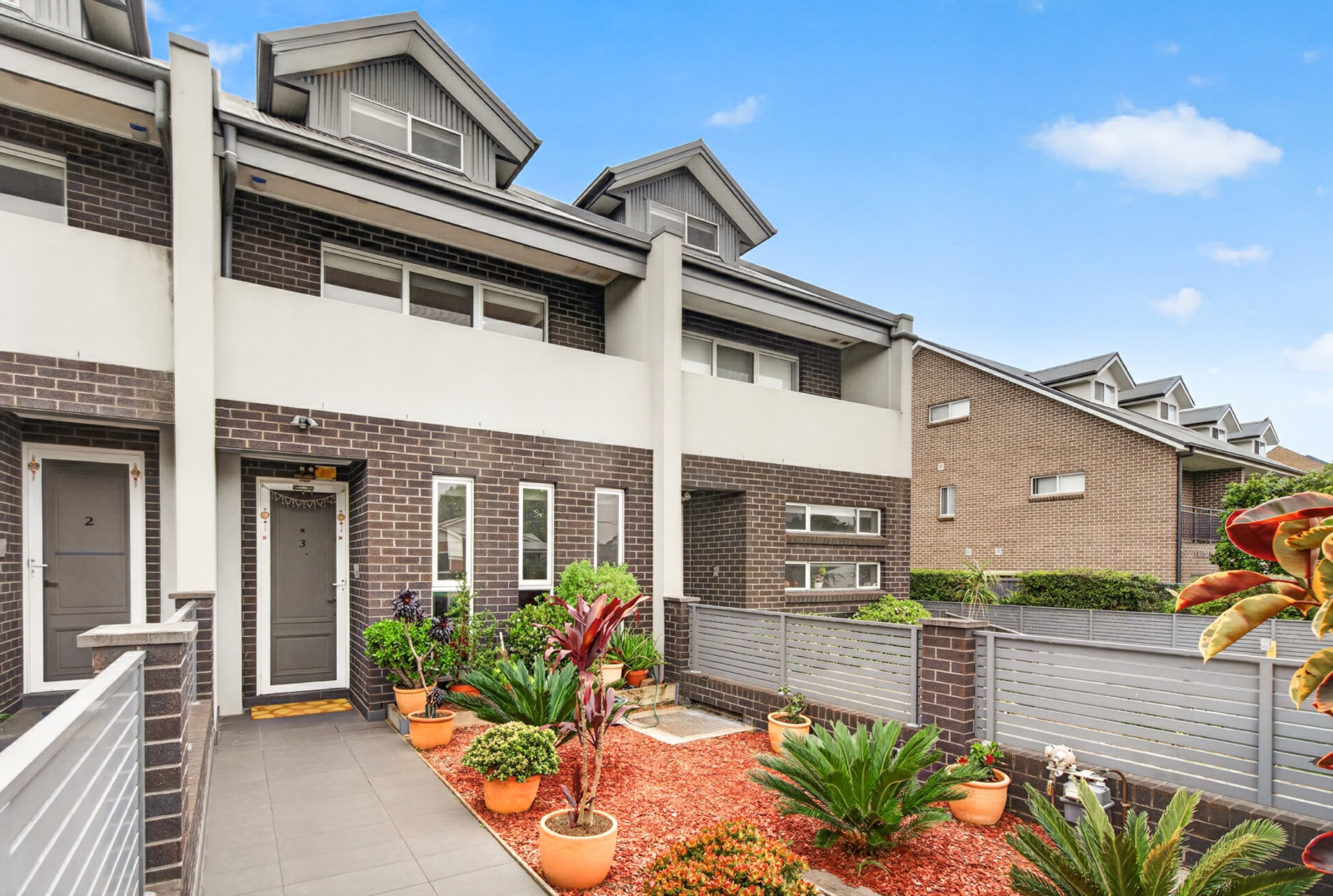 3 2 Water Street Wentworthville-1.jpg