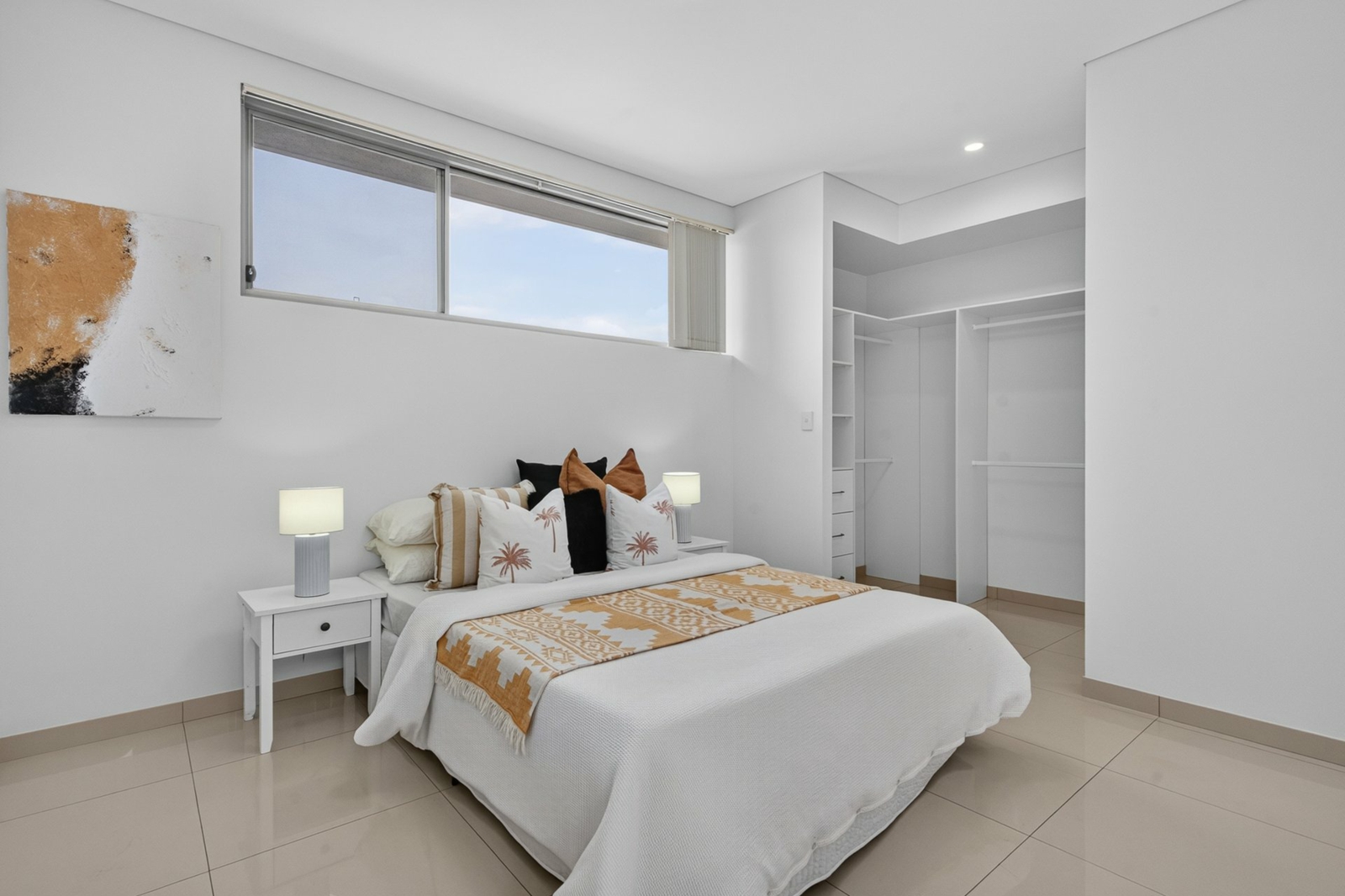 16 67-69 Essington Street Wentworthville
