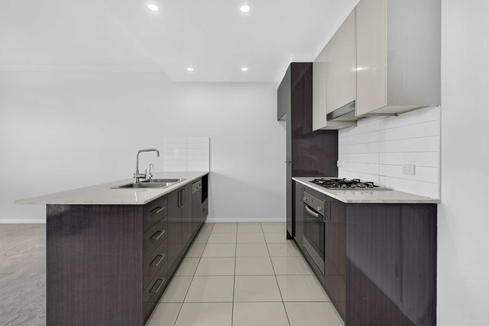 18 20 Victoria Road Parramatta-3.jpg