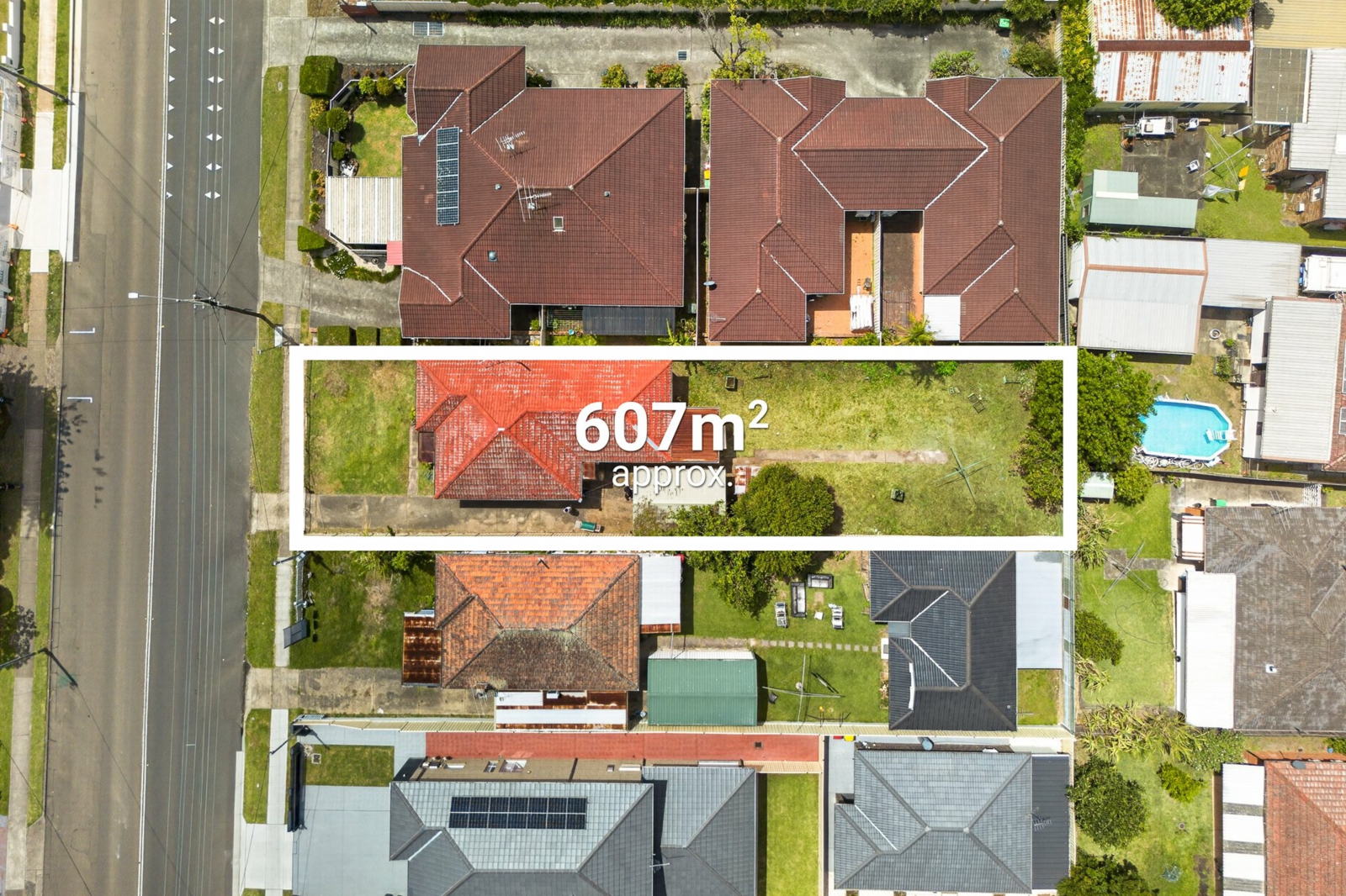 49 Pendle Way Pendle Hill Drone-2a.jpg