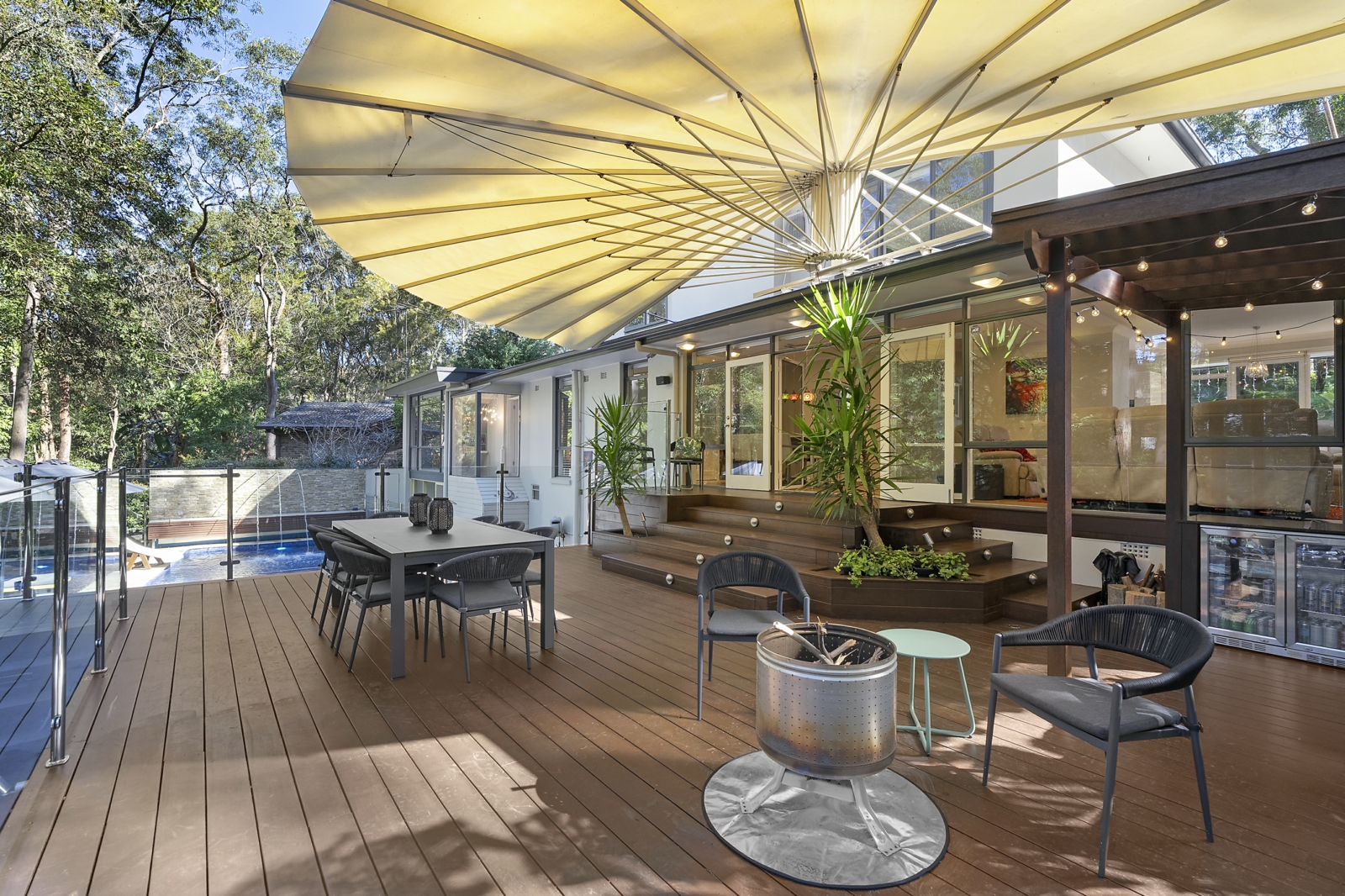 Patio 2.jpg