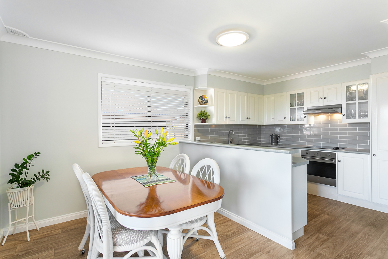 Kitchen_Dining_v2