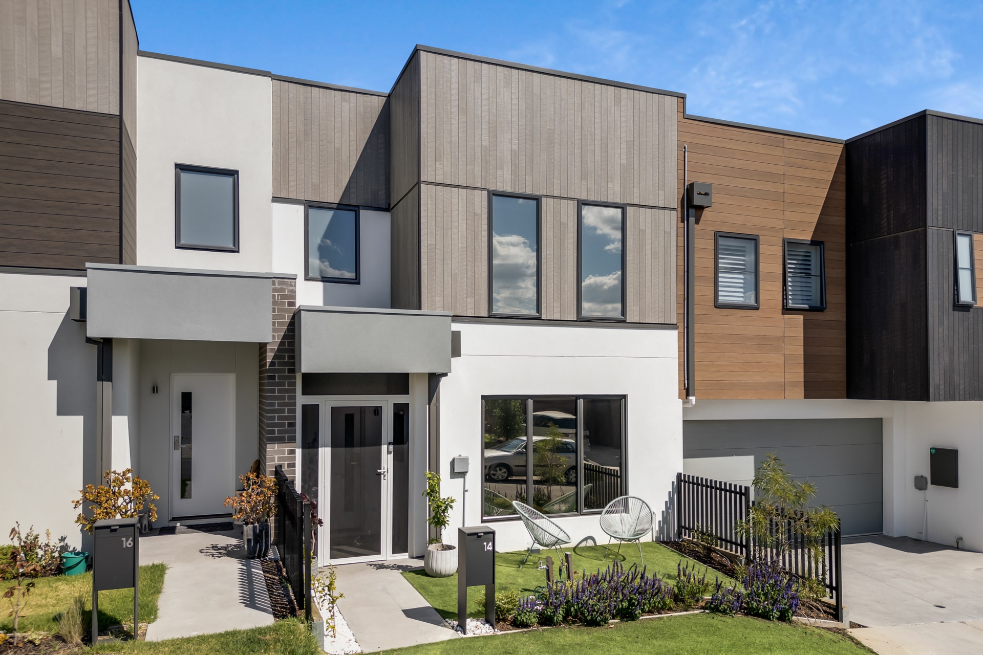 14 Buxton Street, CHIRNSIDE PARK