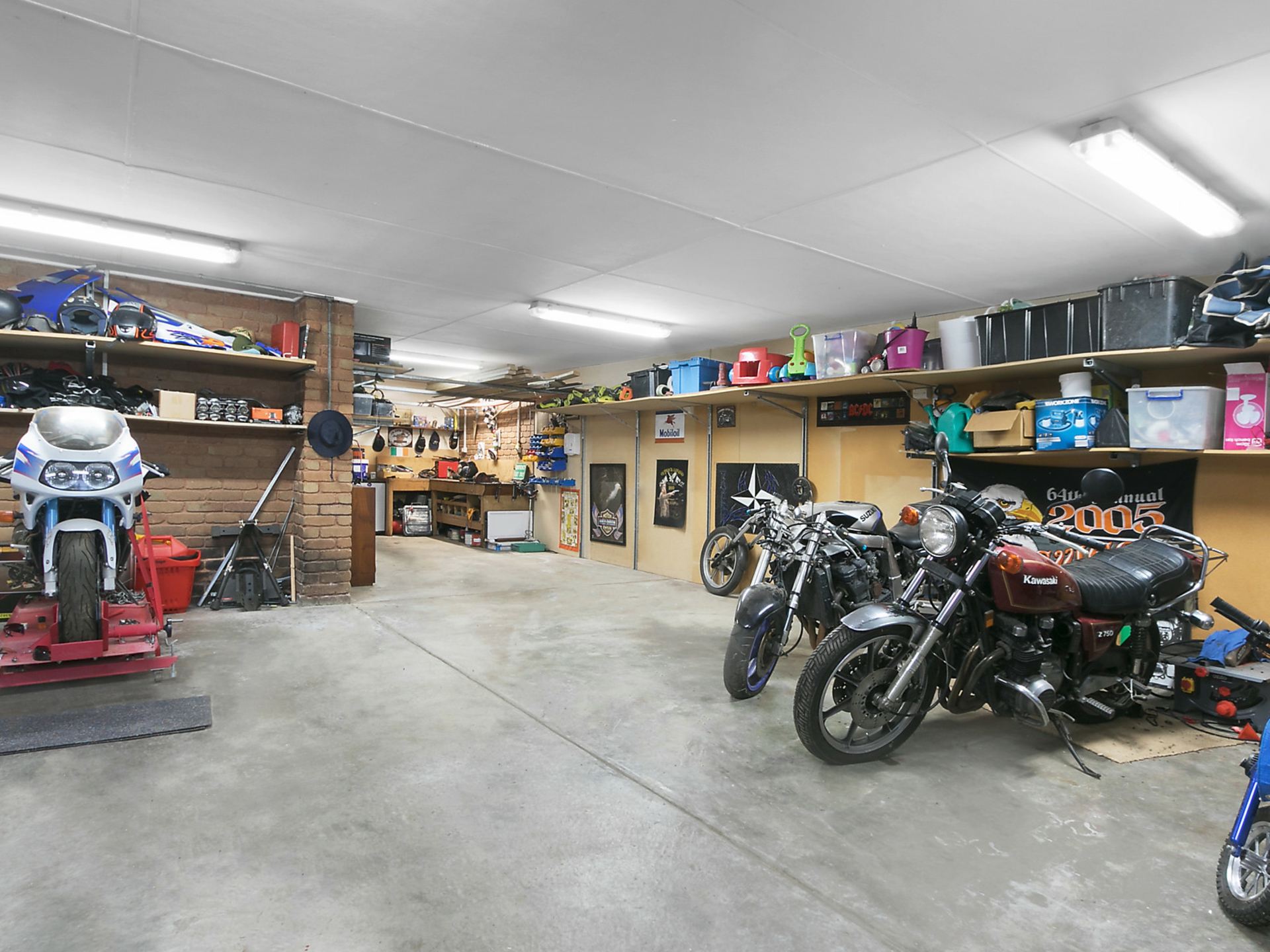 Garage