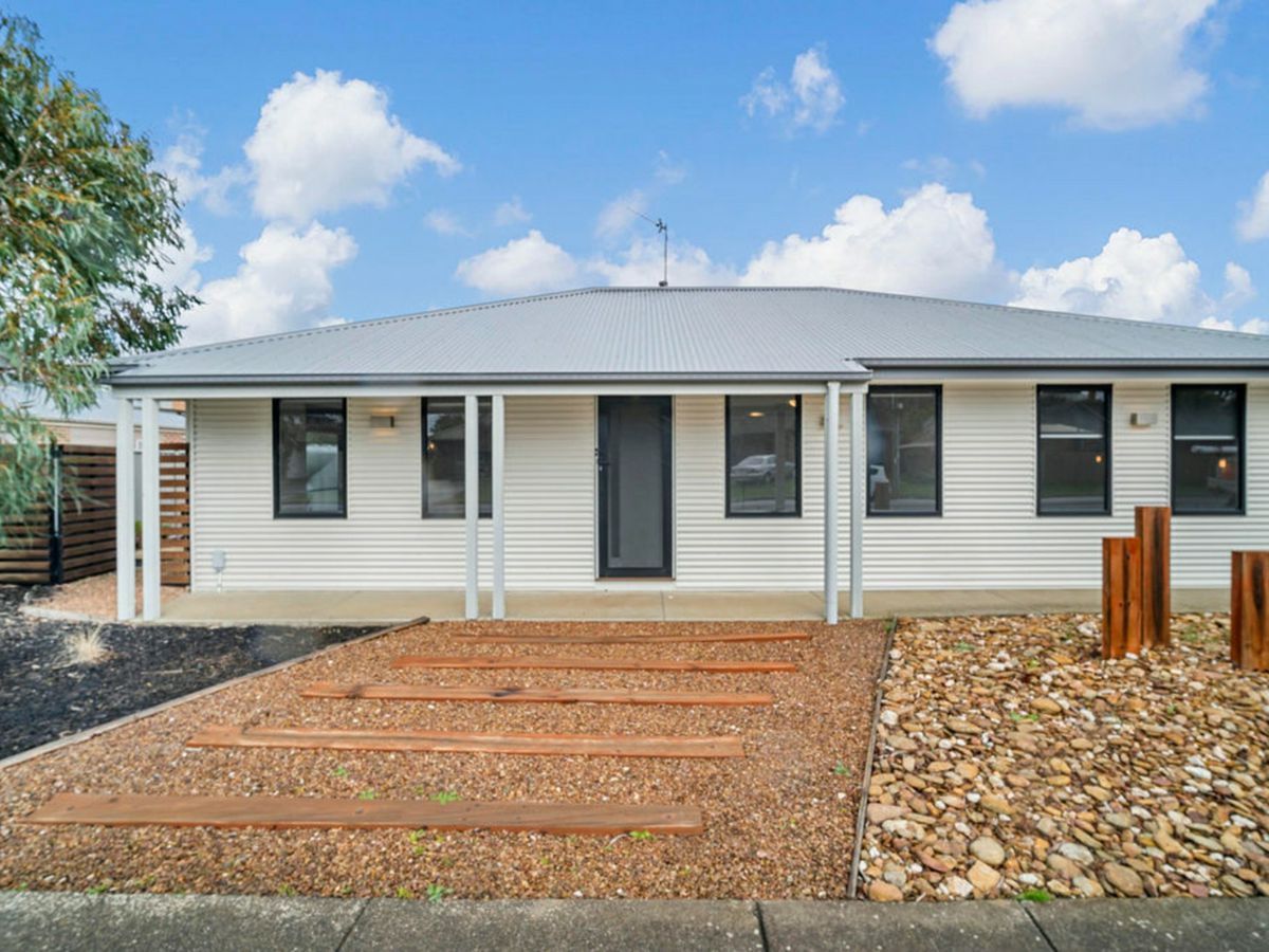 121Lonsdale6.jpg