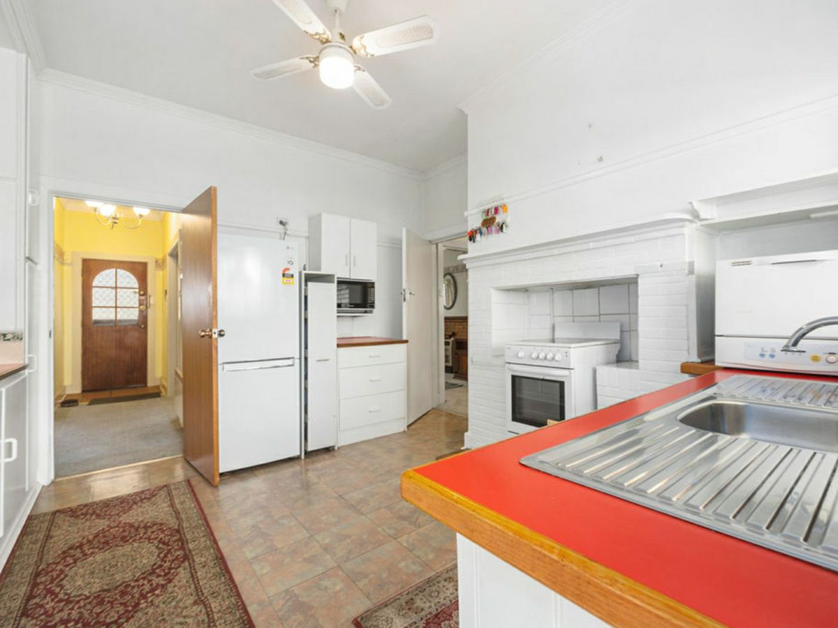 12BeaufortCres11.jpg
