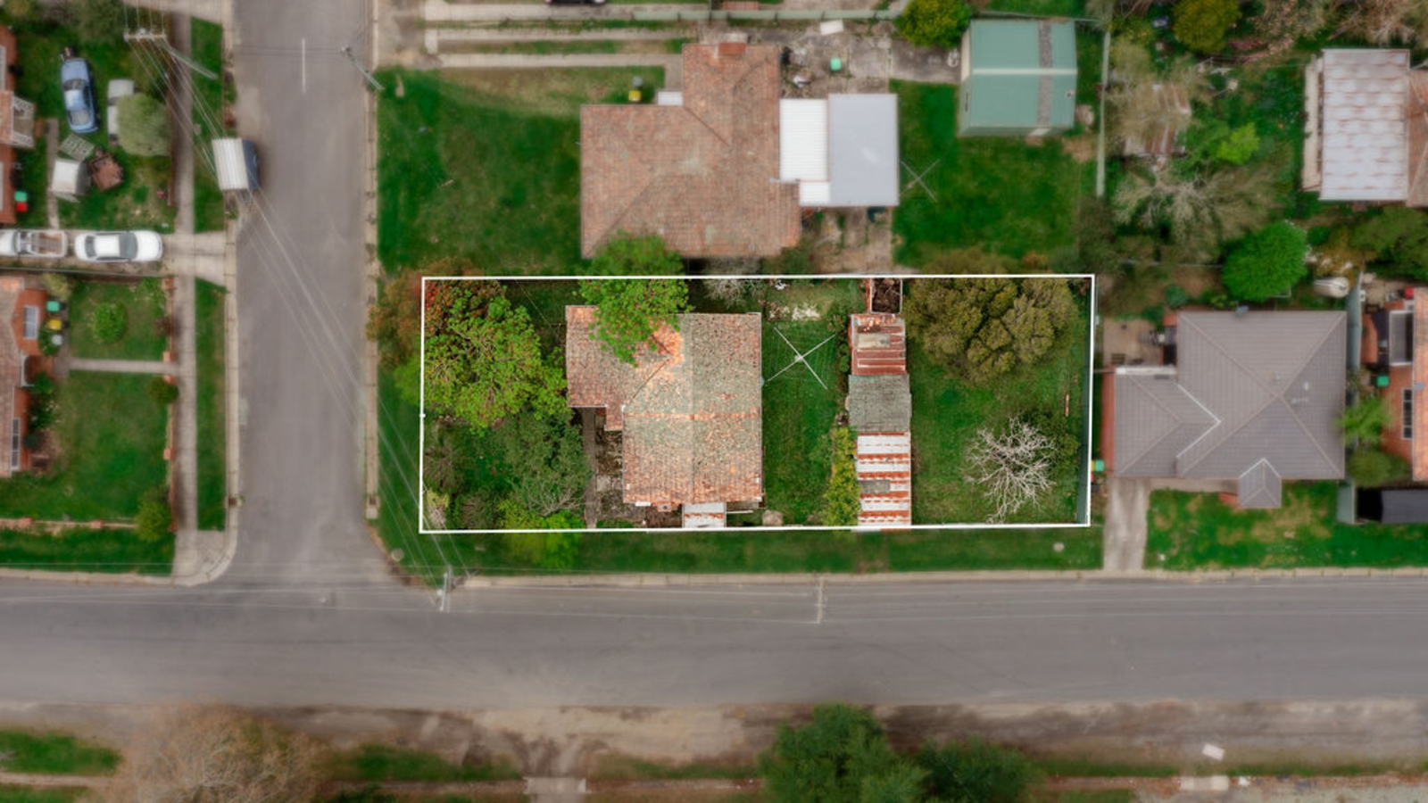 841LaurieSt-Drones-1.jpg