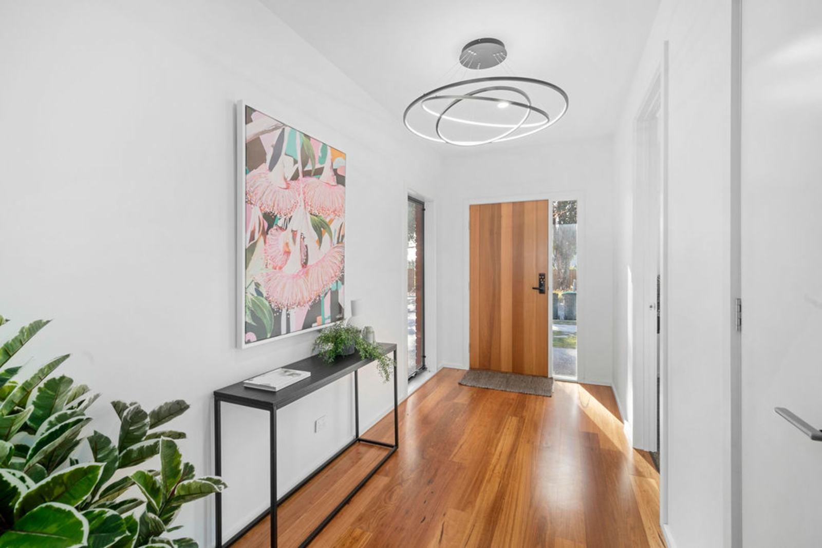 8SandyCres6.jpg