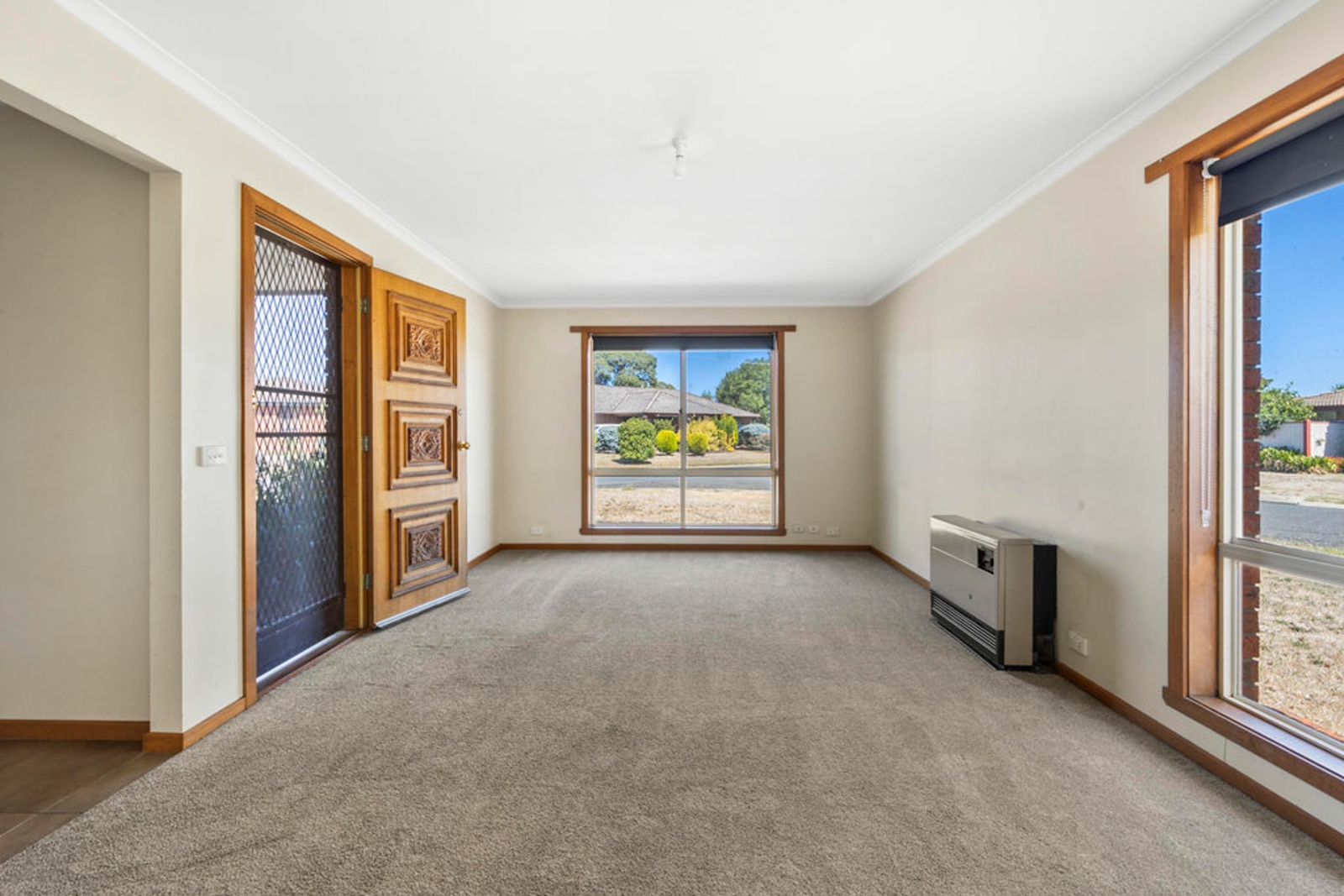 20LanghamRd1.jpg