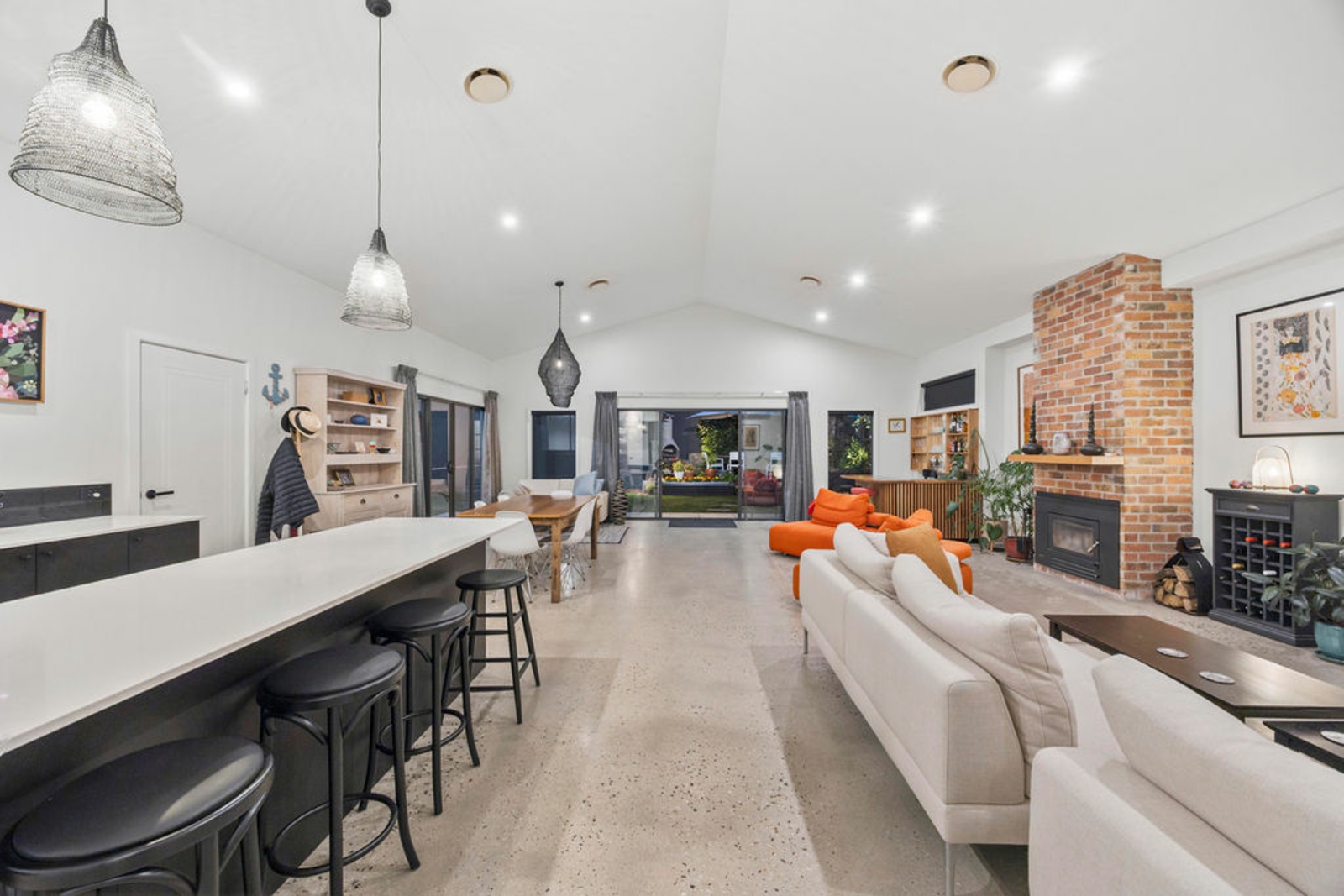 404DarlingSt16.jpg