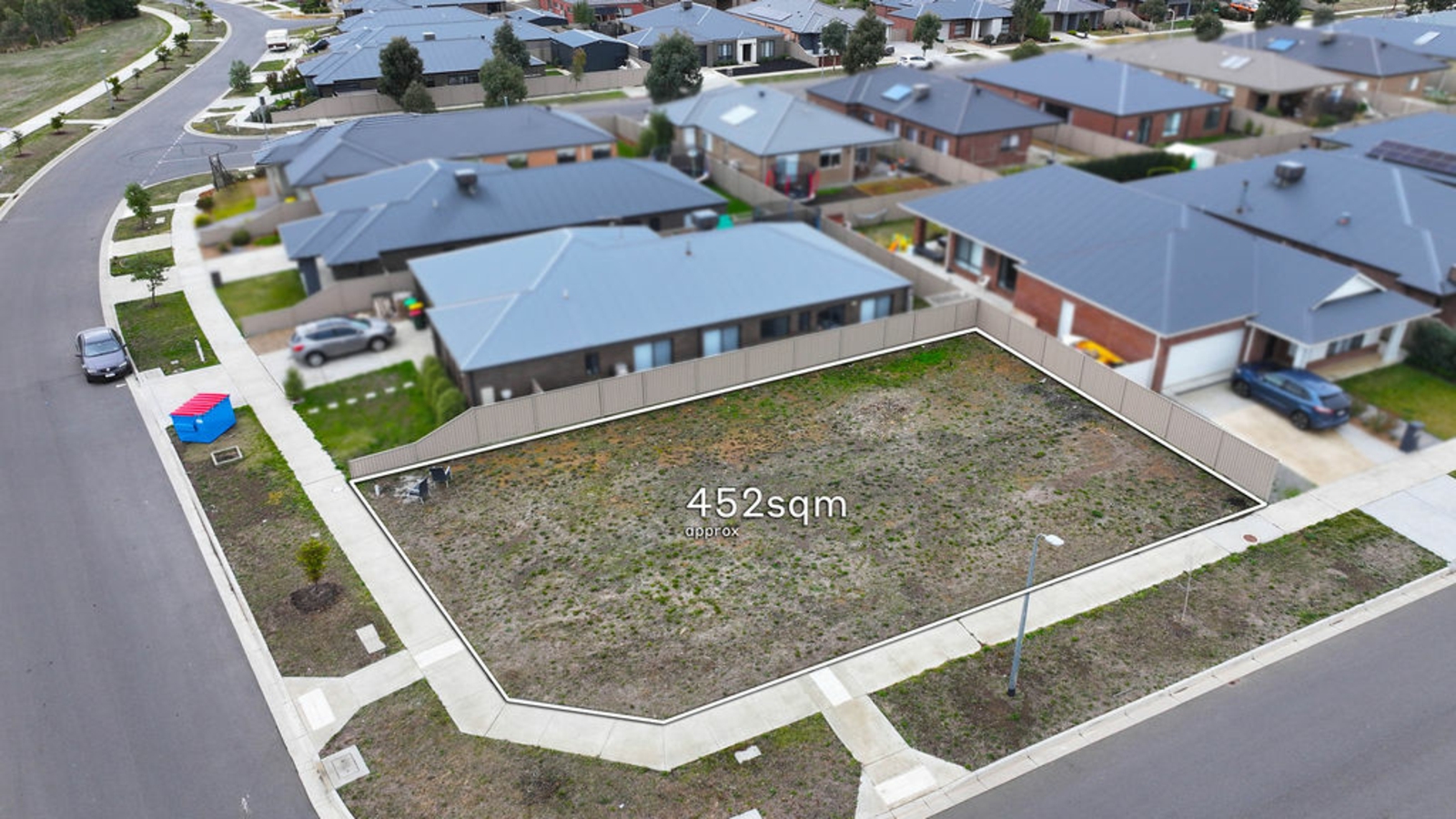 41SwanBlvd7.jpg