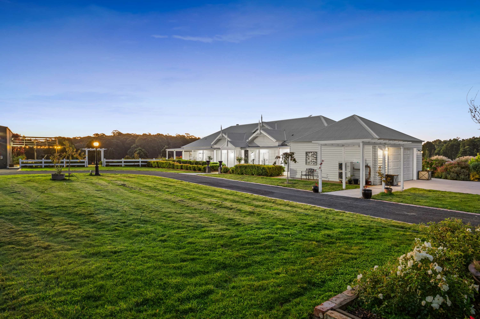 95 inala rd14 blue.jpg