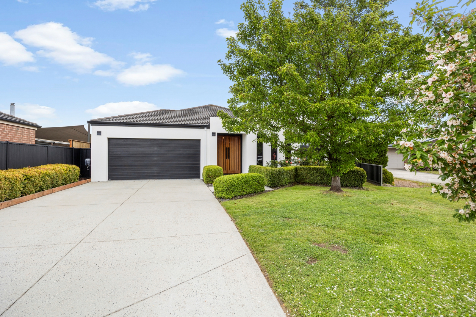 8 Dartmoor Court,Alfredton