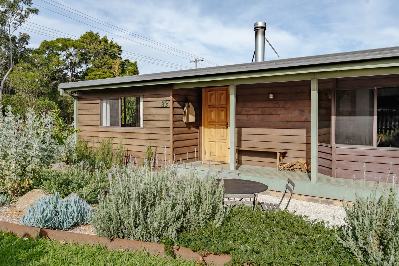 33 Myrtle St Milton_1.jpg
