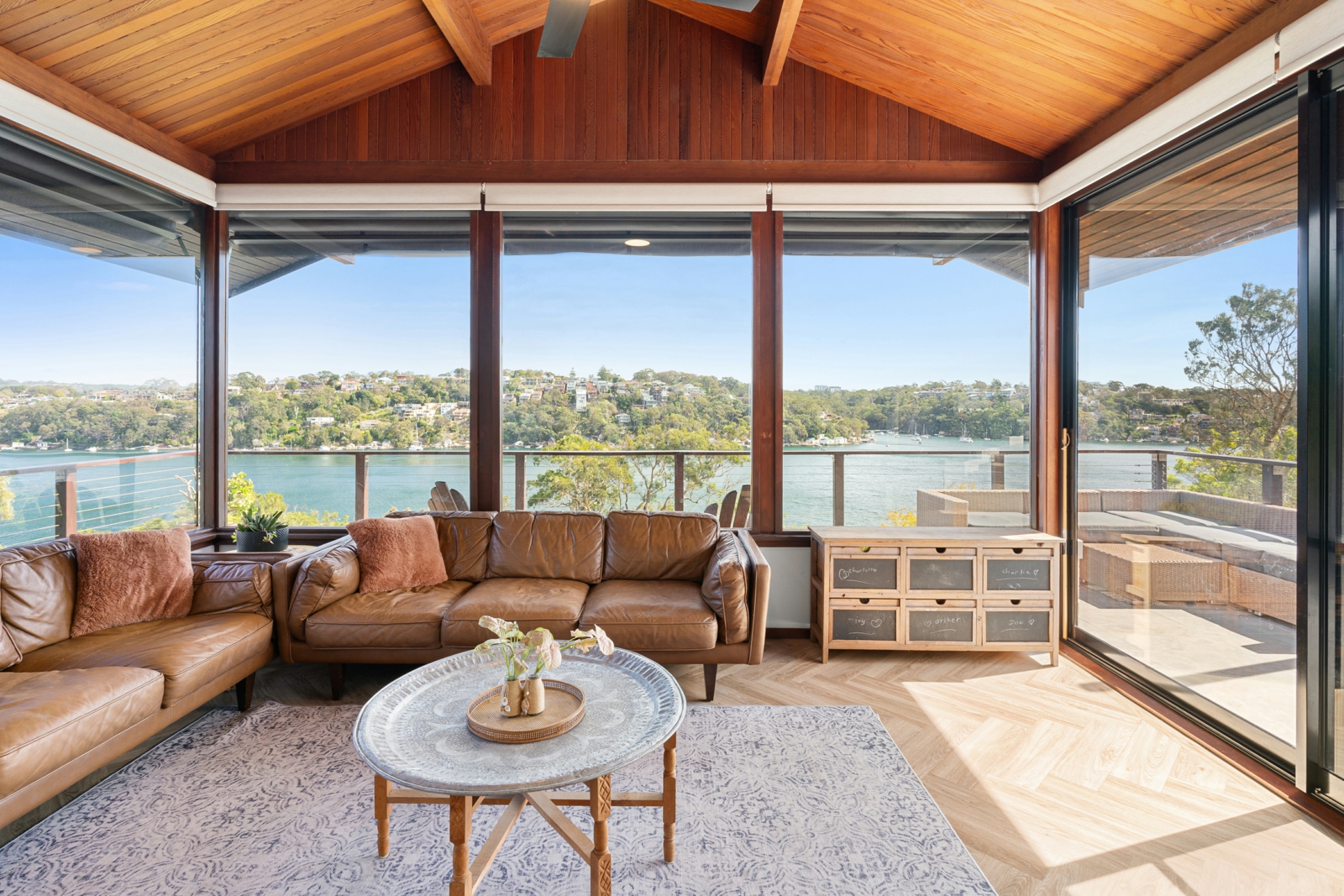 21 Yellambie Street, YOWIE BAY