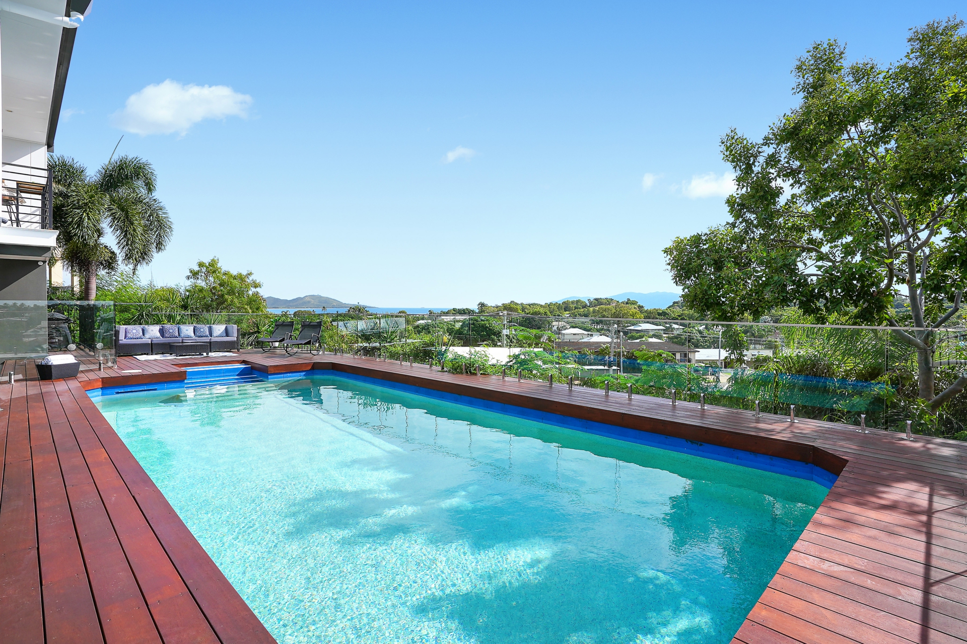 25 Gilbert Crescent, Castle Hill, QLD 4810