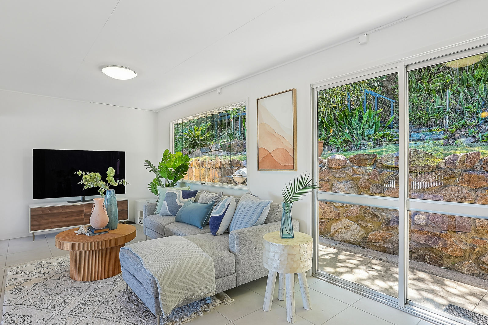 27 Potts Street