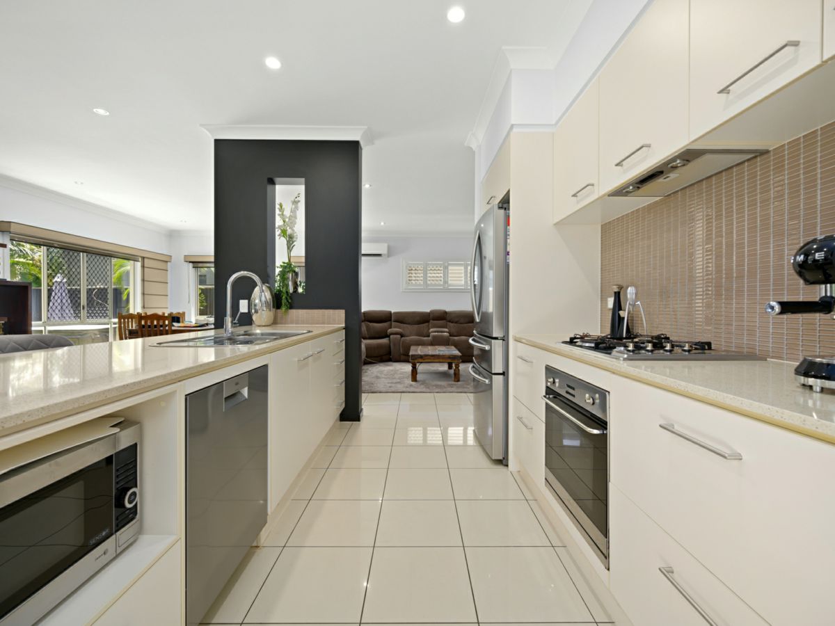 Open Kitchen