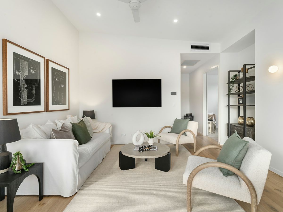 Lounge 2